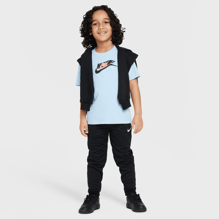 Nike image number 2 Nike image number 2
