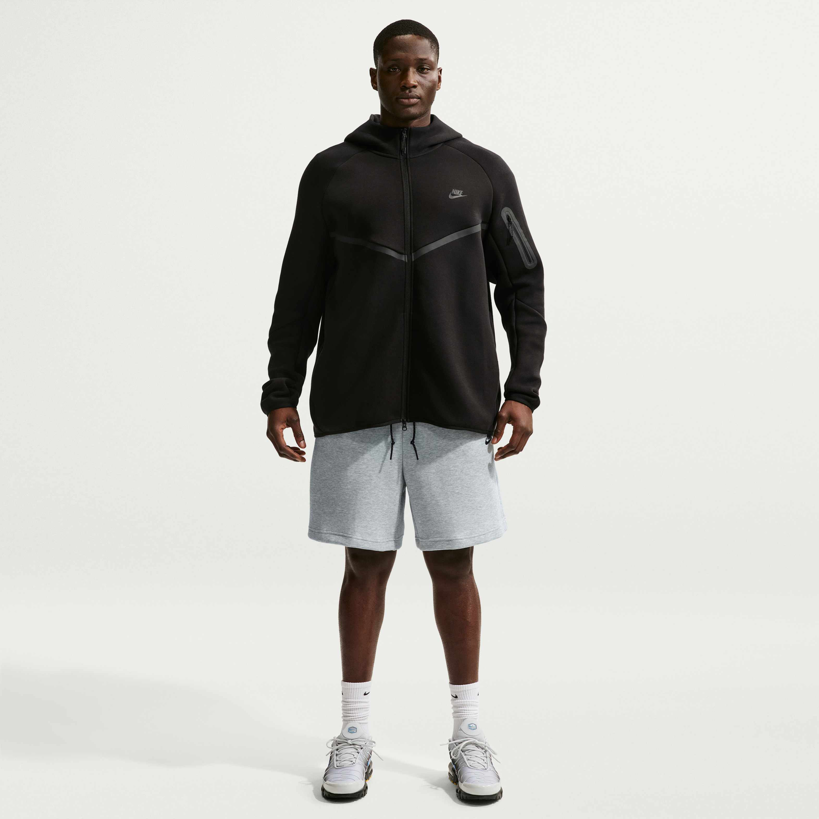 Nike Tech image number 5