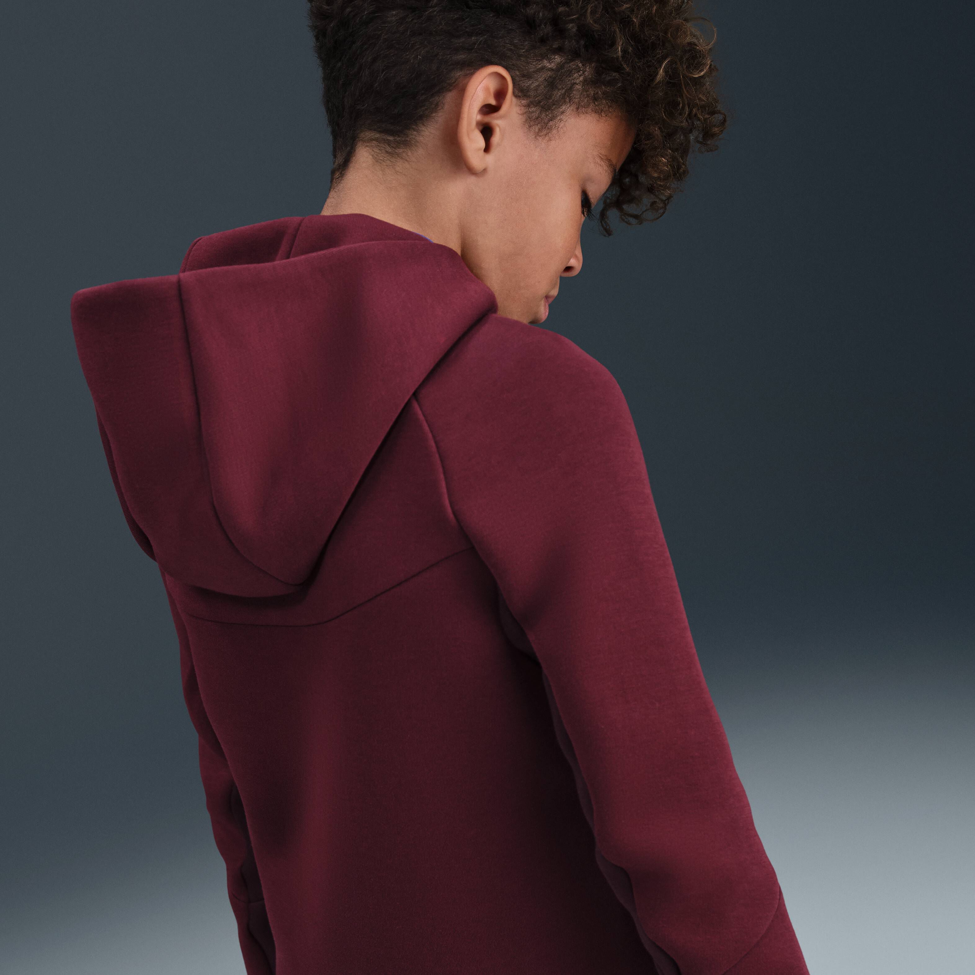 نايكي سبورتسوير تك فليس image number 4