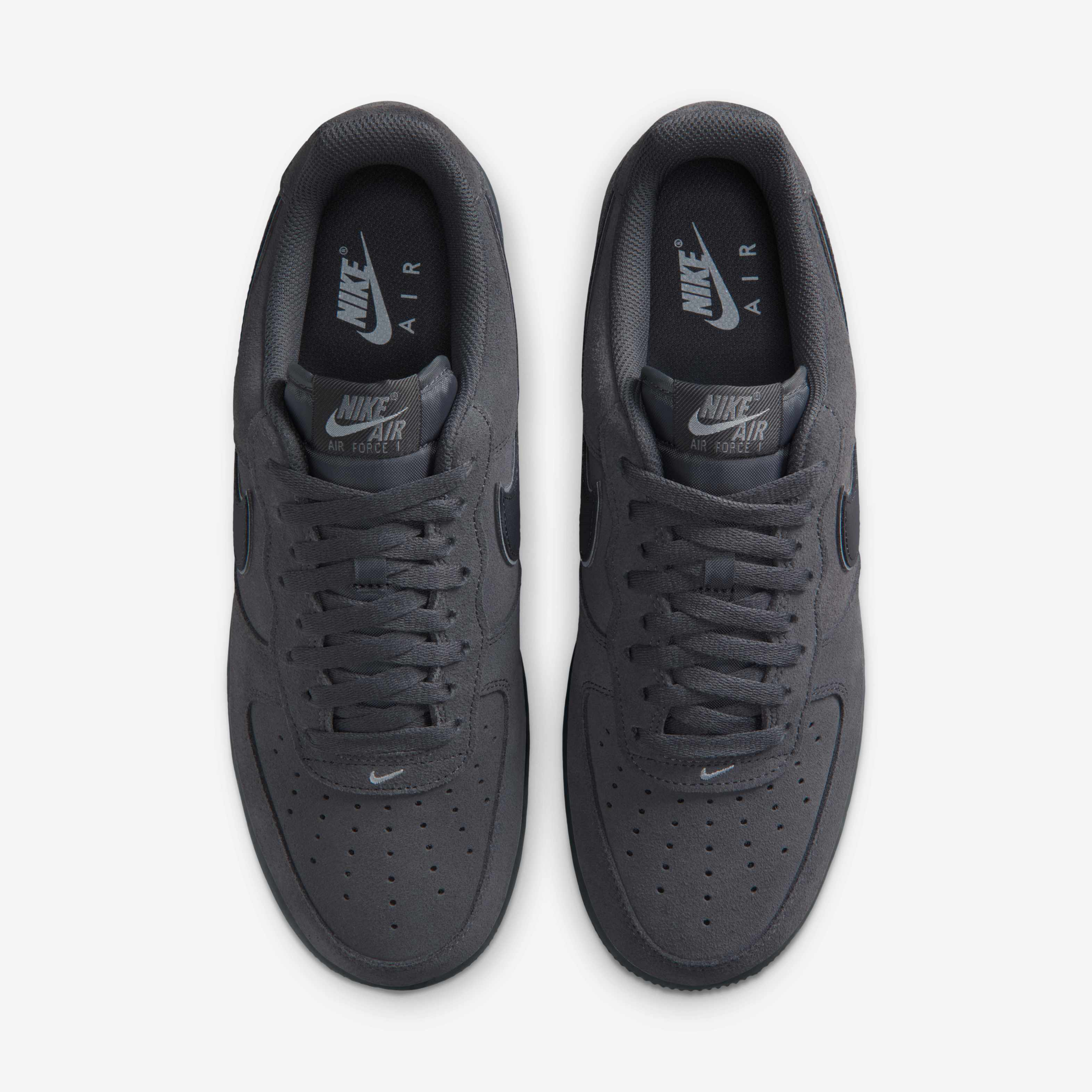 Nike Air Force 1 '07 LV8 image number 3
