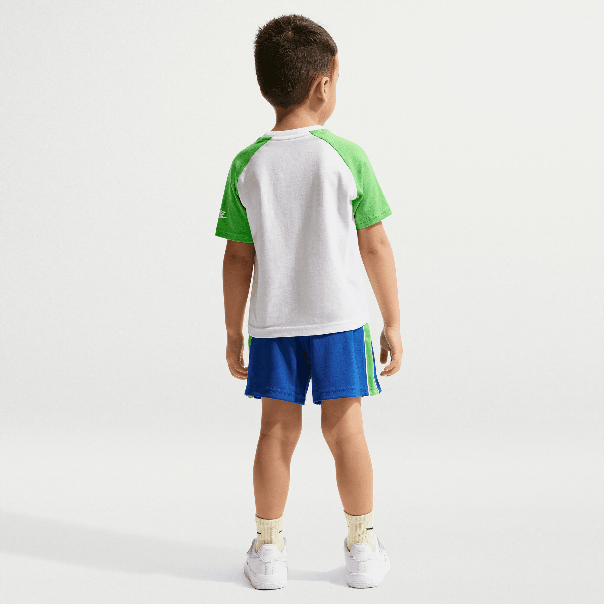 Nike Sportswear image number 1