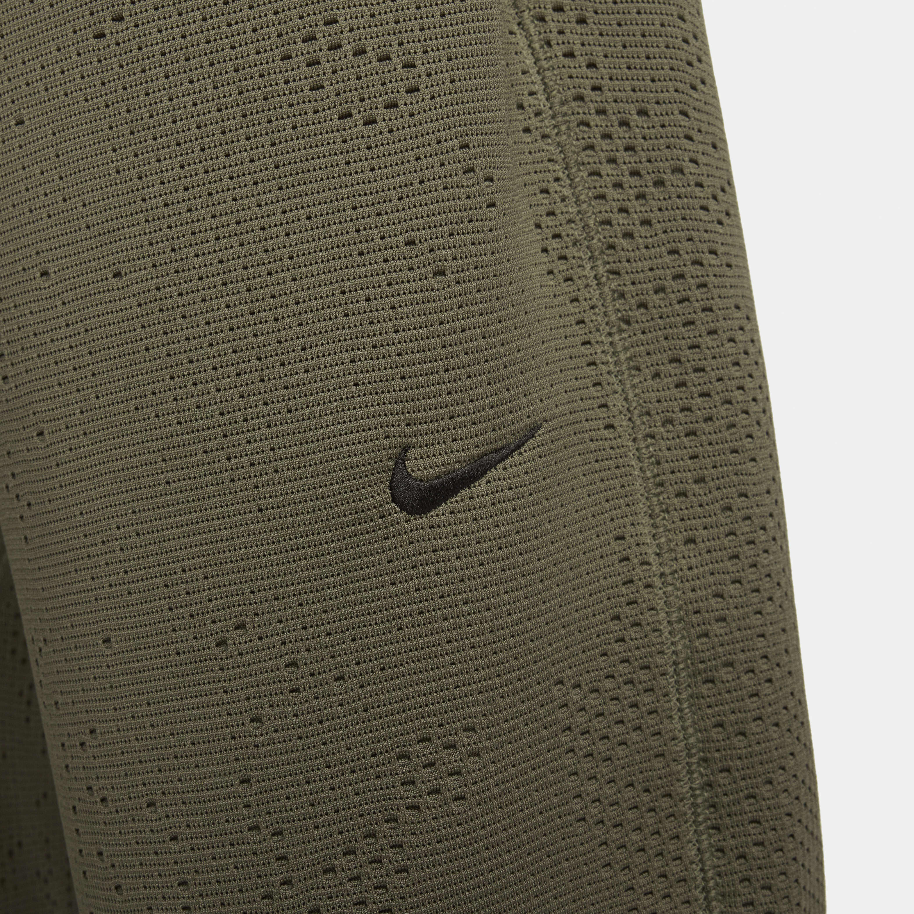 Nike APS image number 3