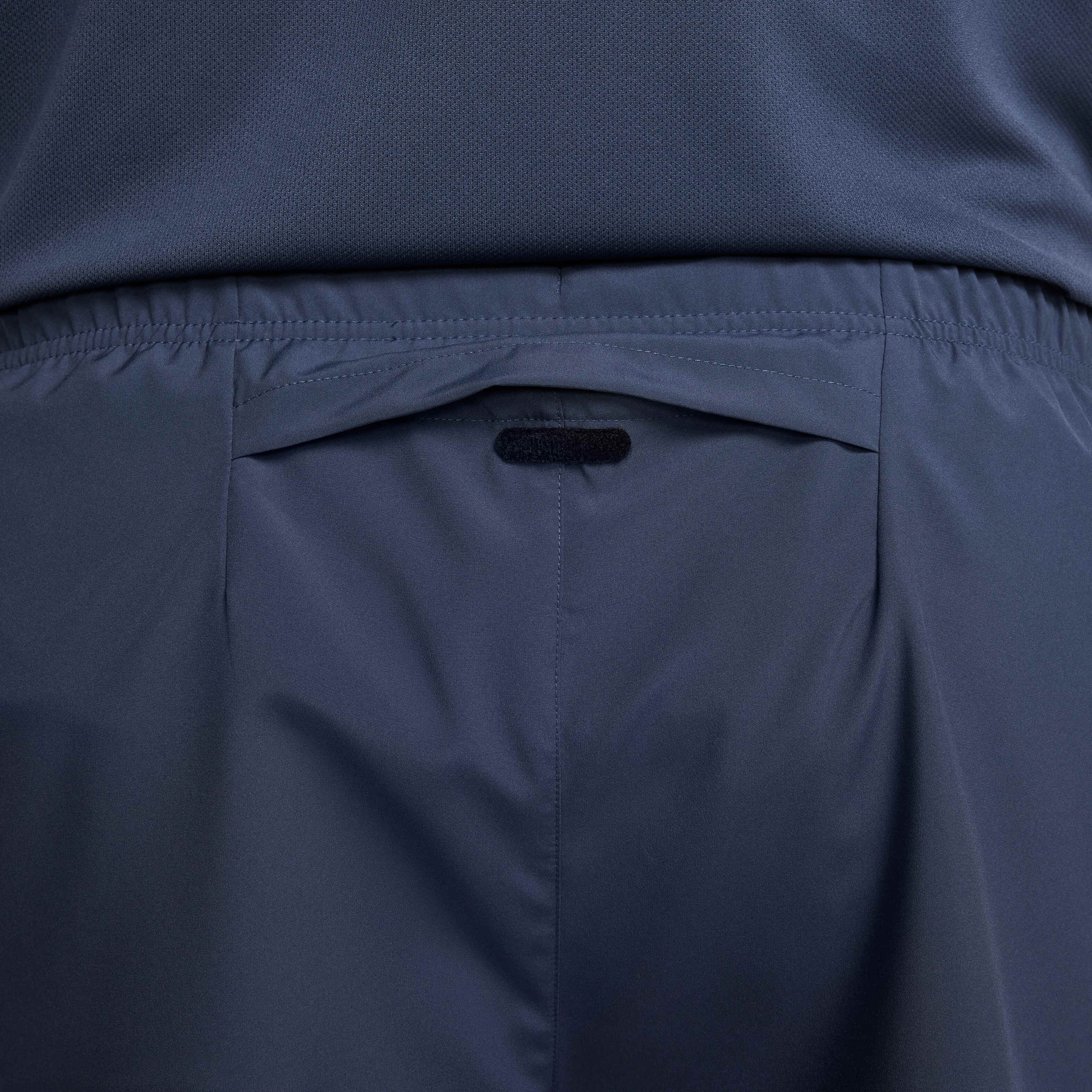 نايكي تشالنجر image number 14