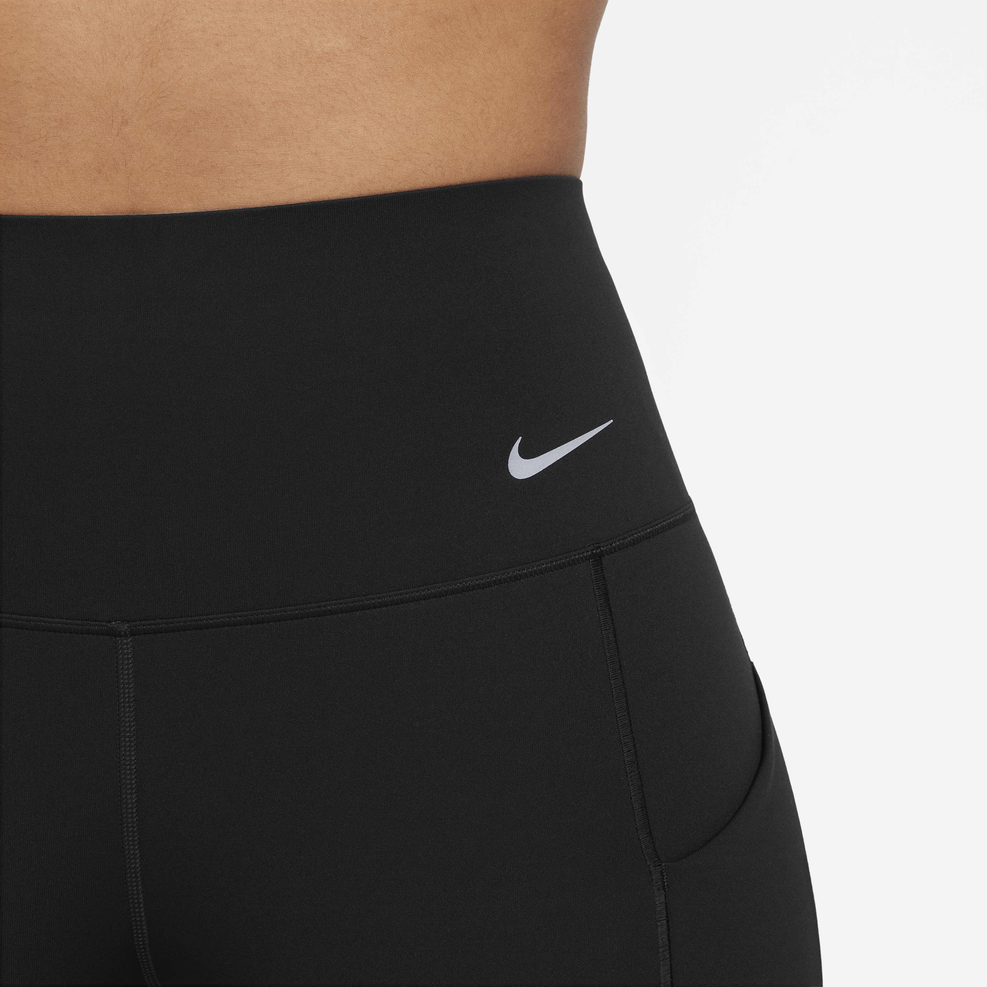 Nike Universa image number 4