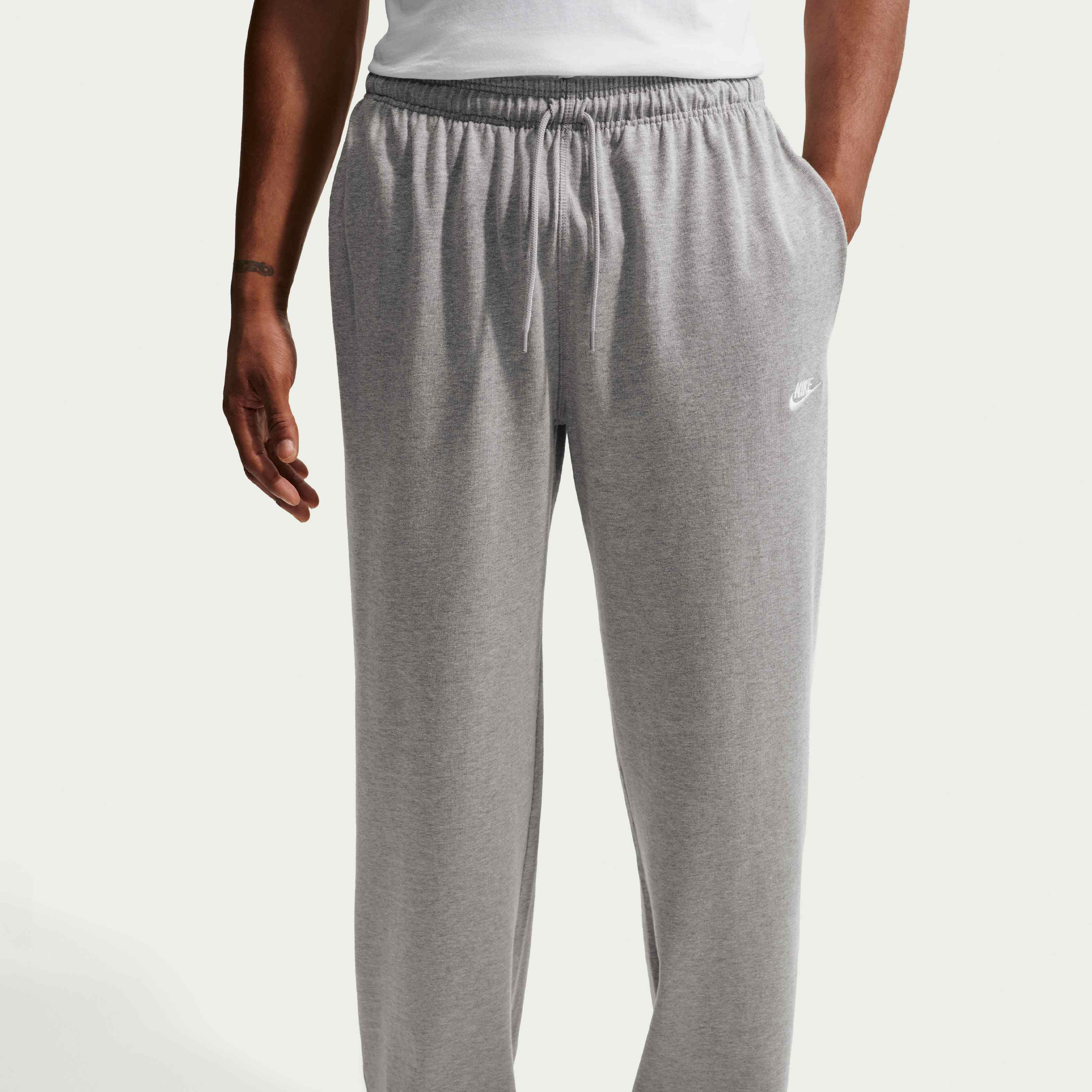 Nike Sportswear Club image number 1