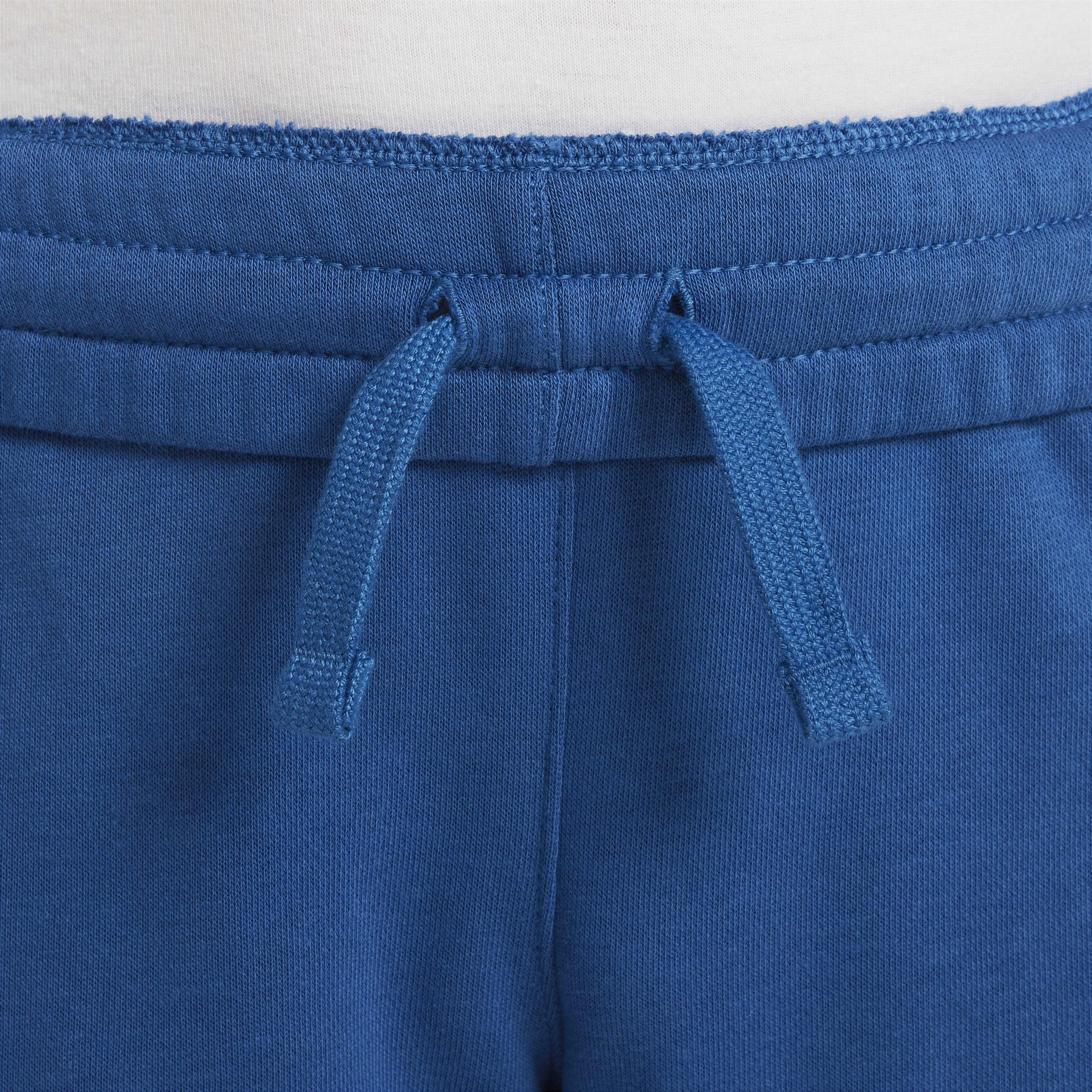 نايكي سبورتسوير كلوب فليس image number 5