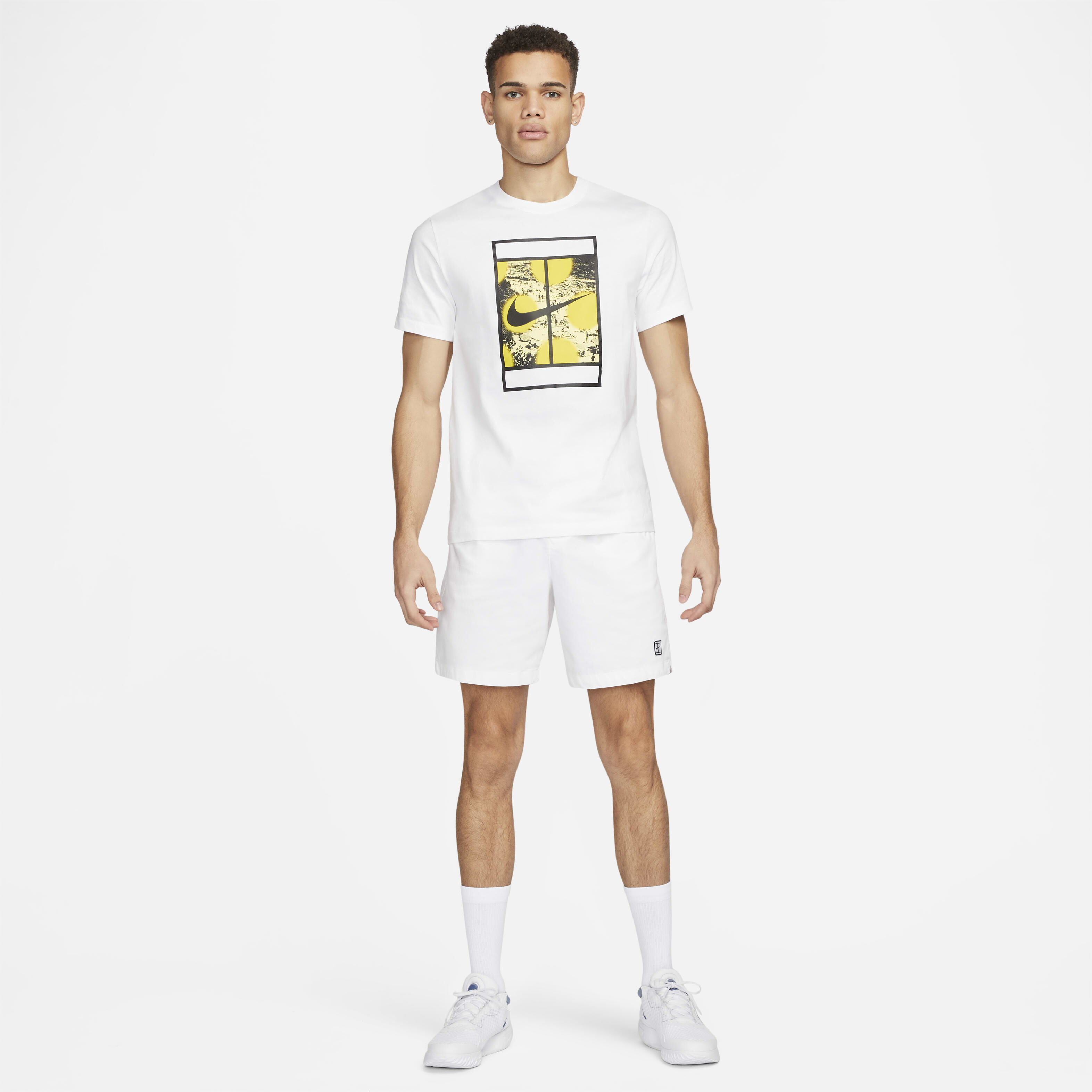 NikeCourt image number 3