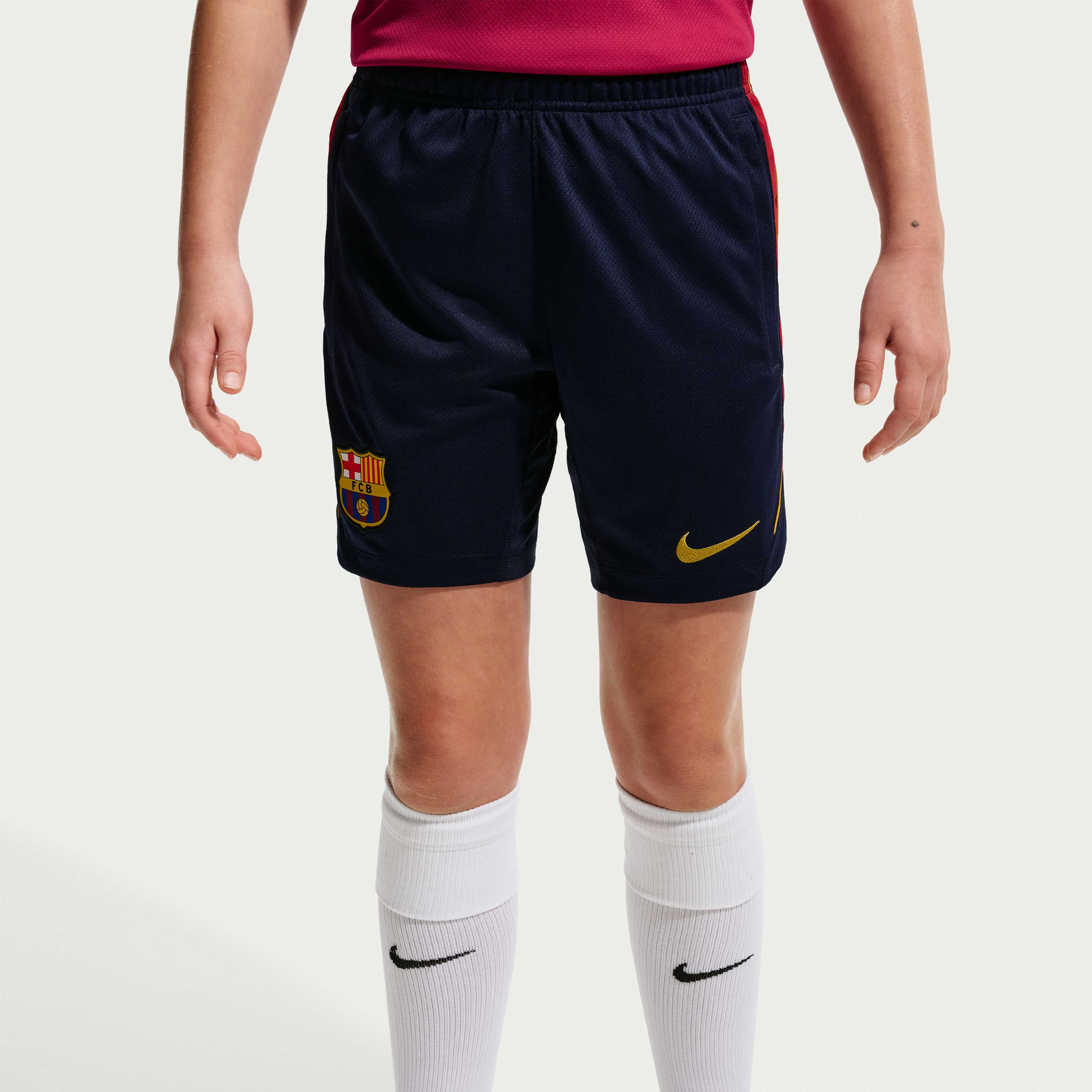 برشلونة سترايك image number 2