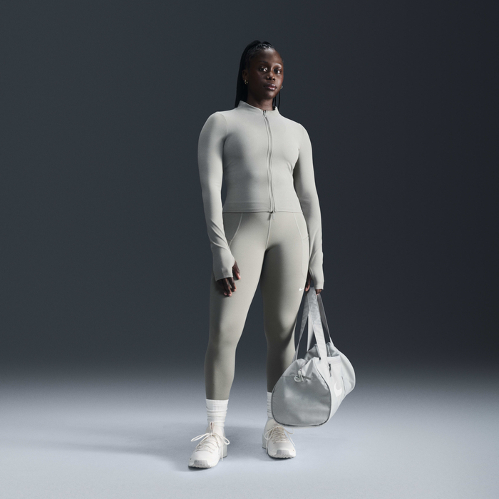 Nike Zenvy image number 3 Nike Zenvy image number 3