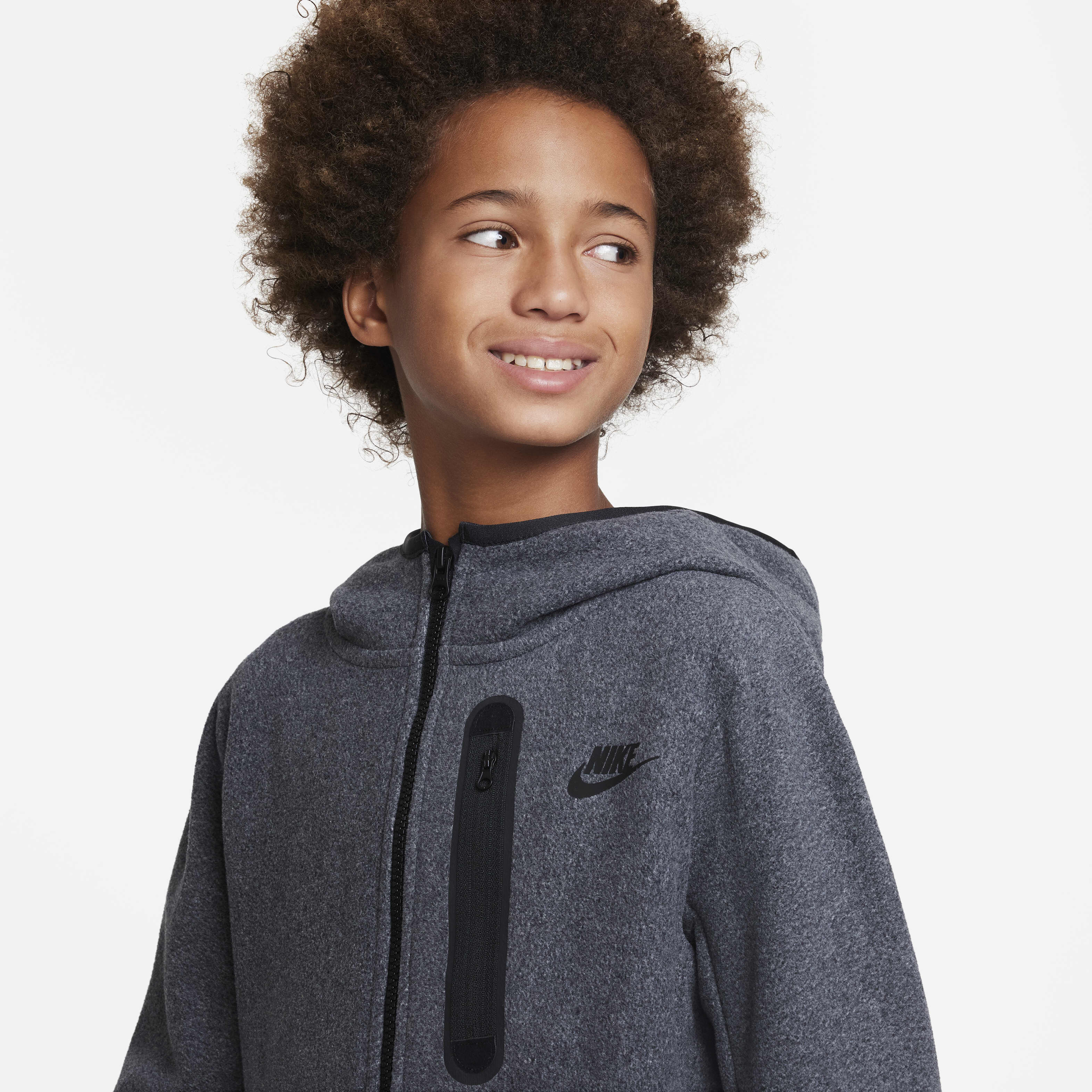 Nike Sportswear Tech Fleece image number 2
