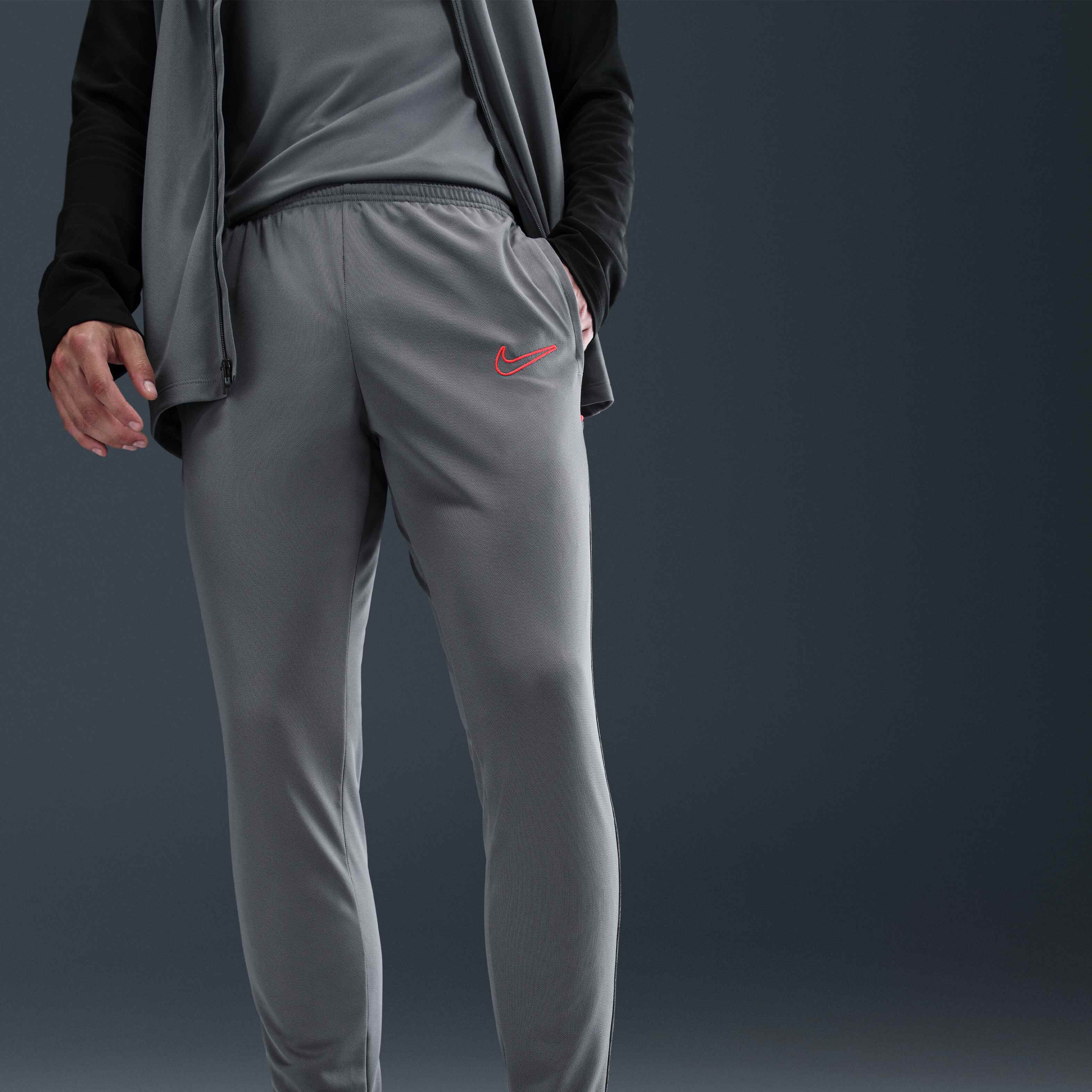 نايكي أكاديمي image number 3