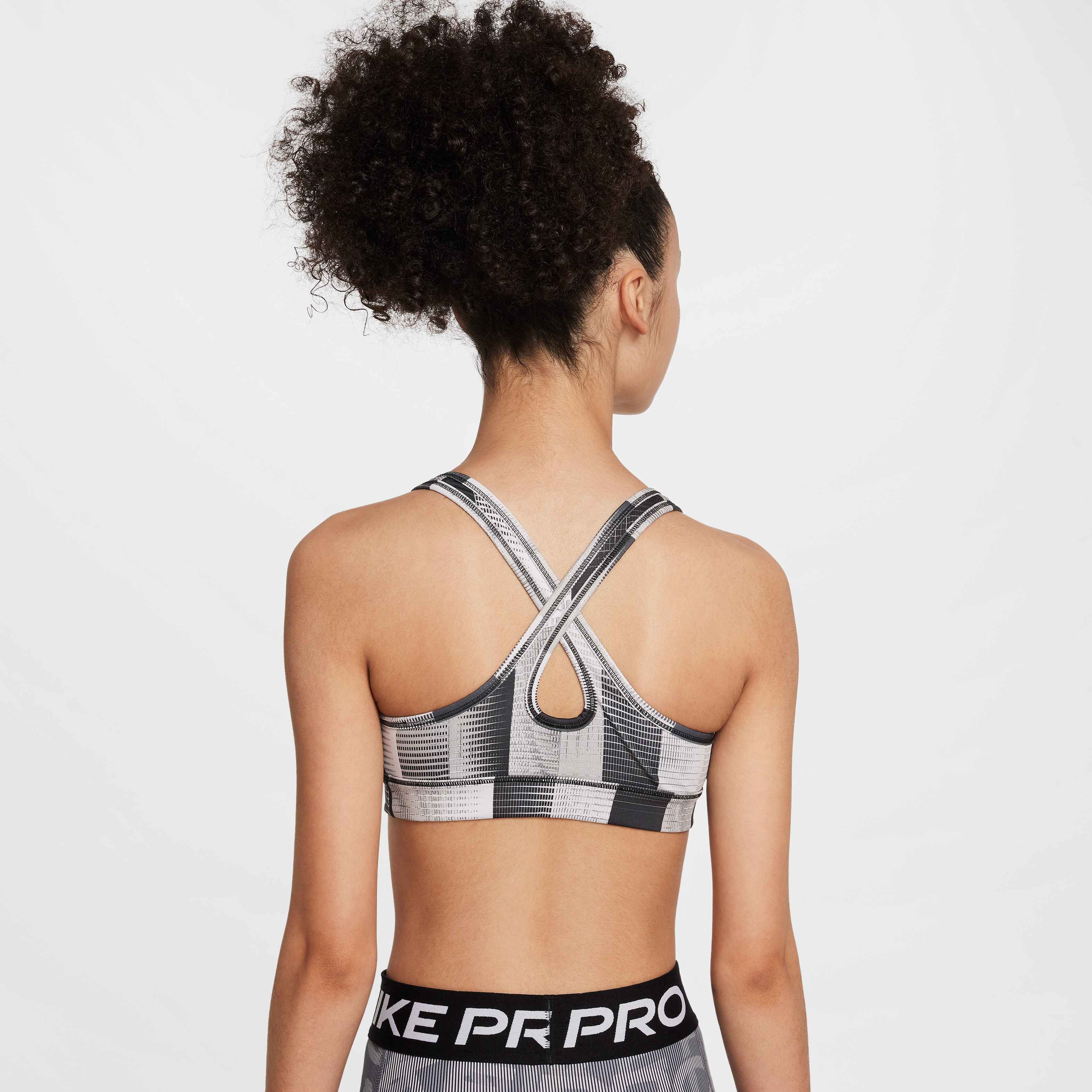 Nike Pro image number 1