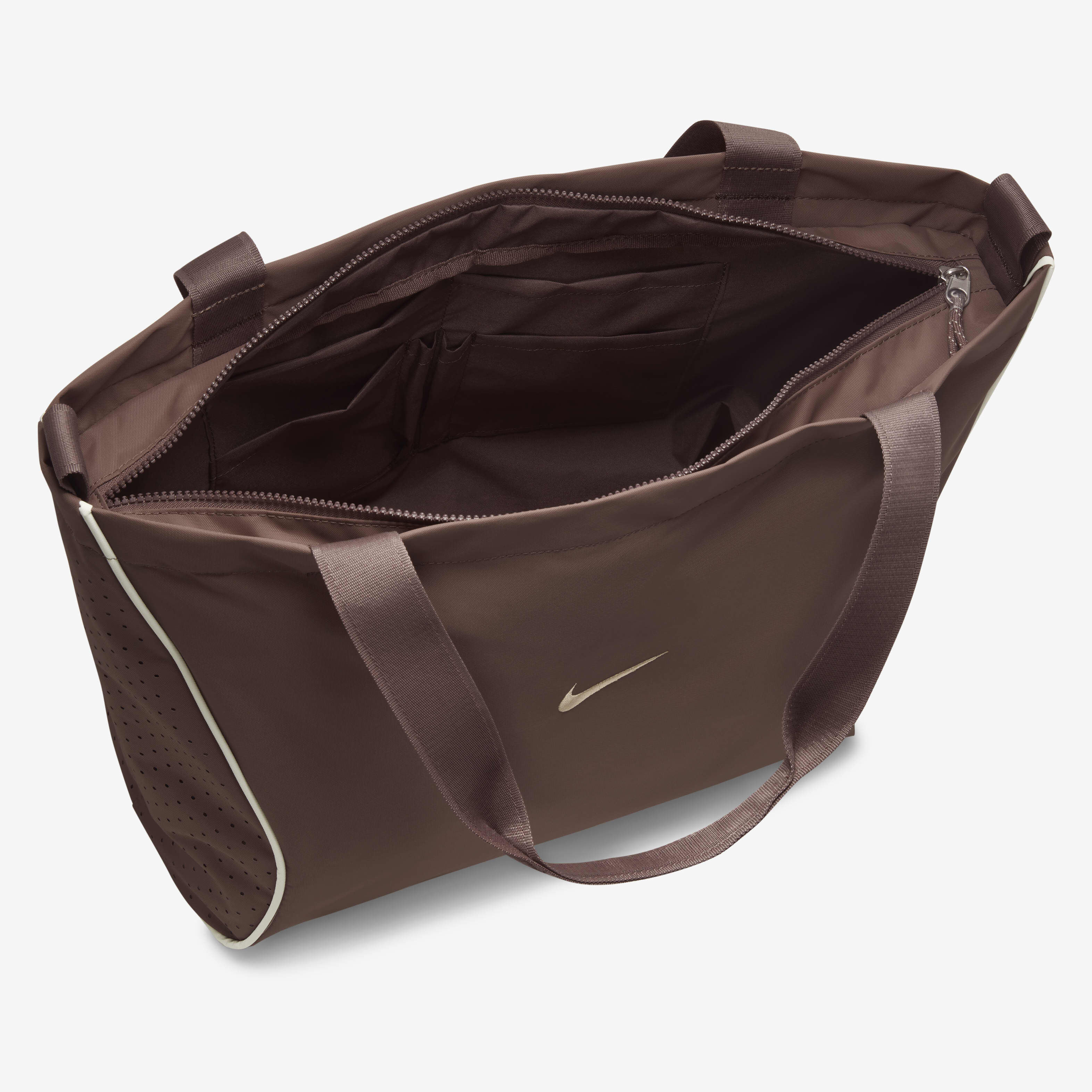 نايكي سبورتسوير ايسنشالز image number 4