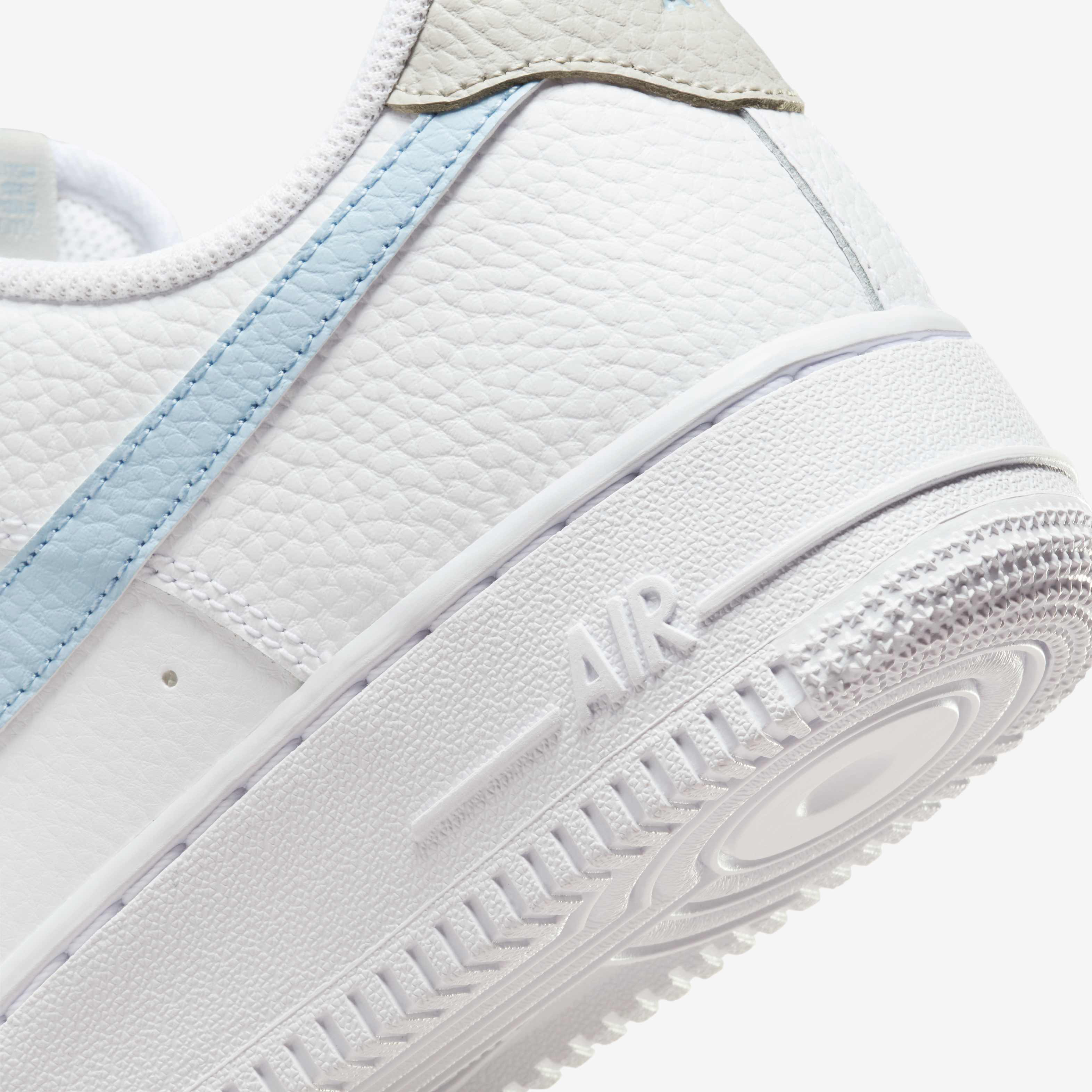 Nike Air Force 1 '07 image number 8