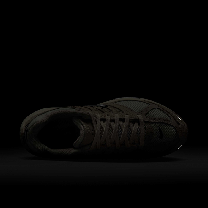 نايكي اير بيجاسوس 2005 image number 8 نايكي اير بيجاسوس 2005 image number 8