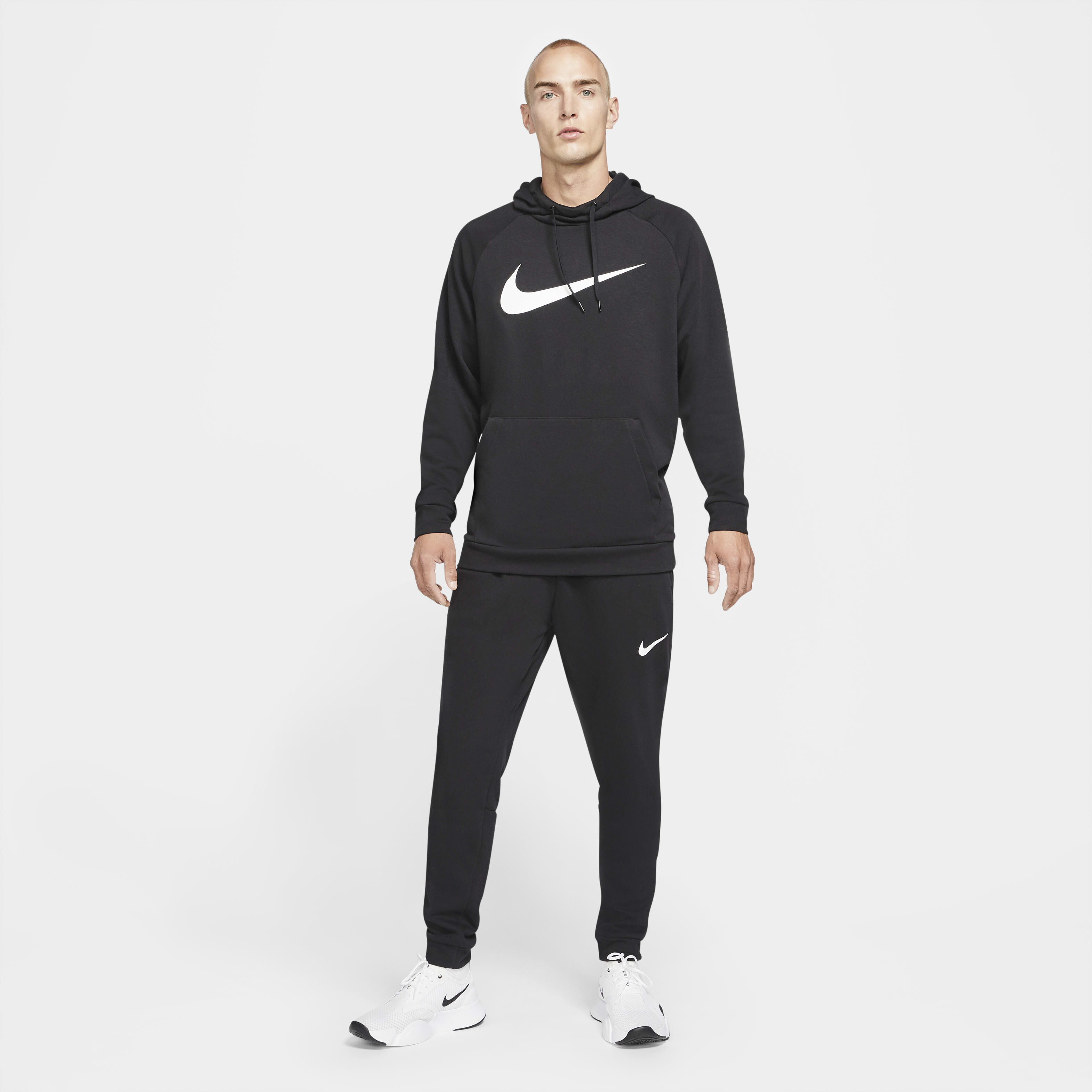 Nike dry taper fleece discount