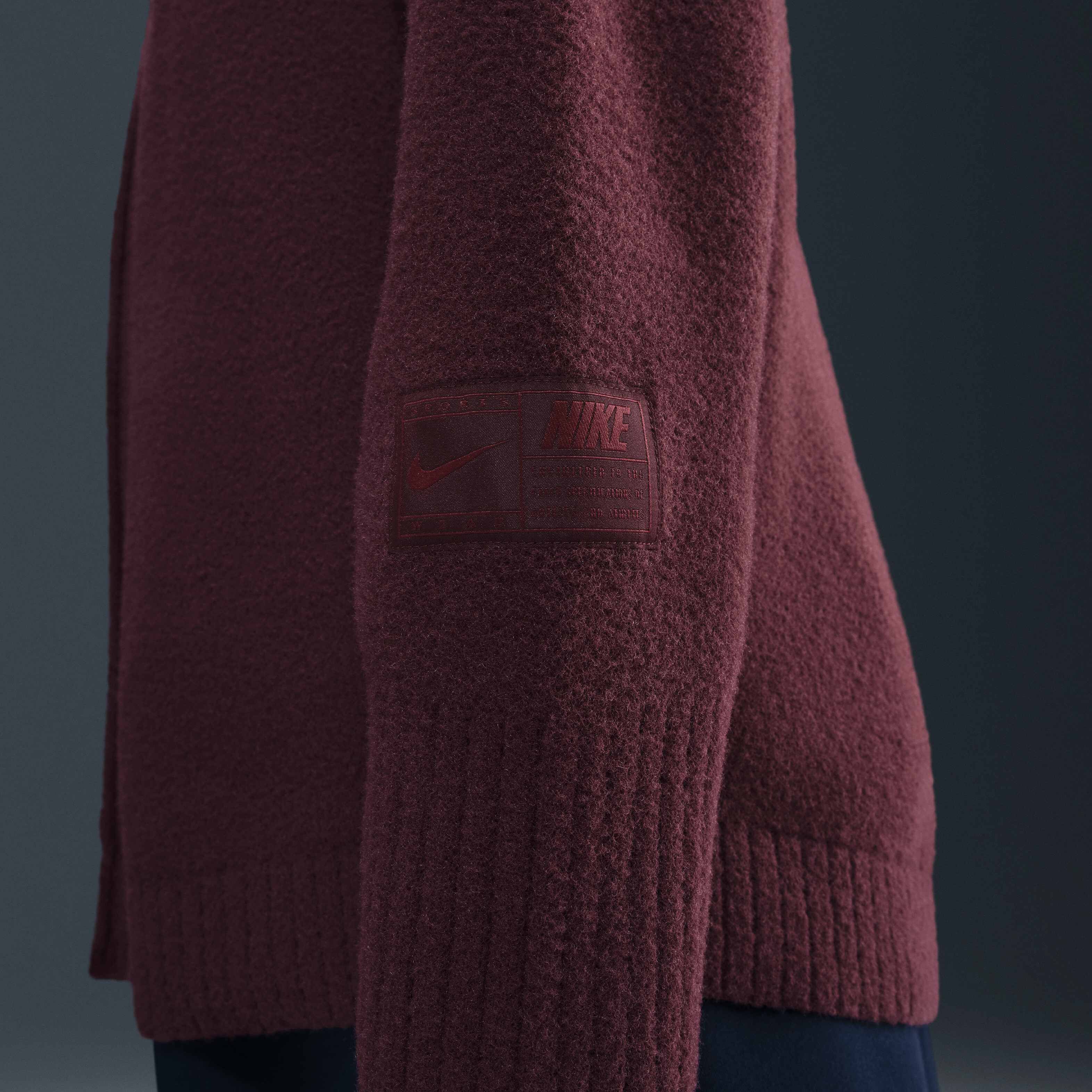 نايكي سبورتسوير image number 5