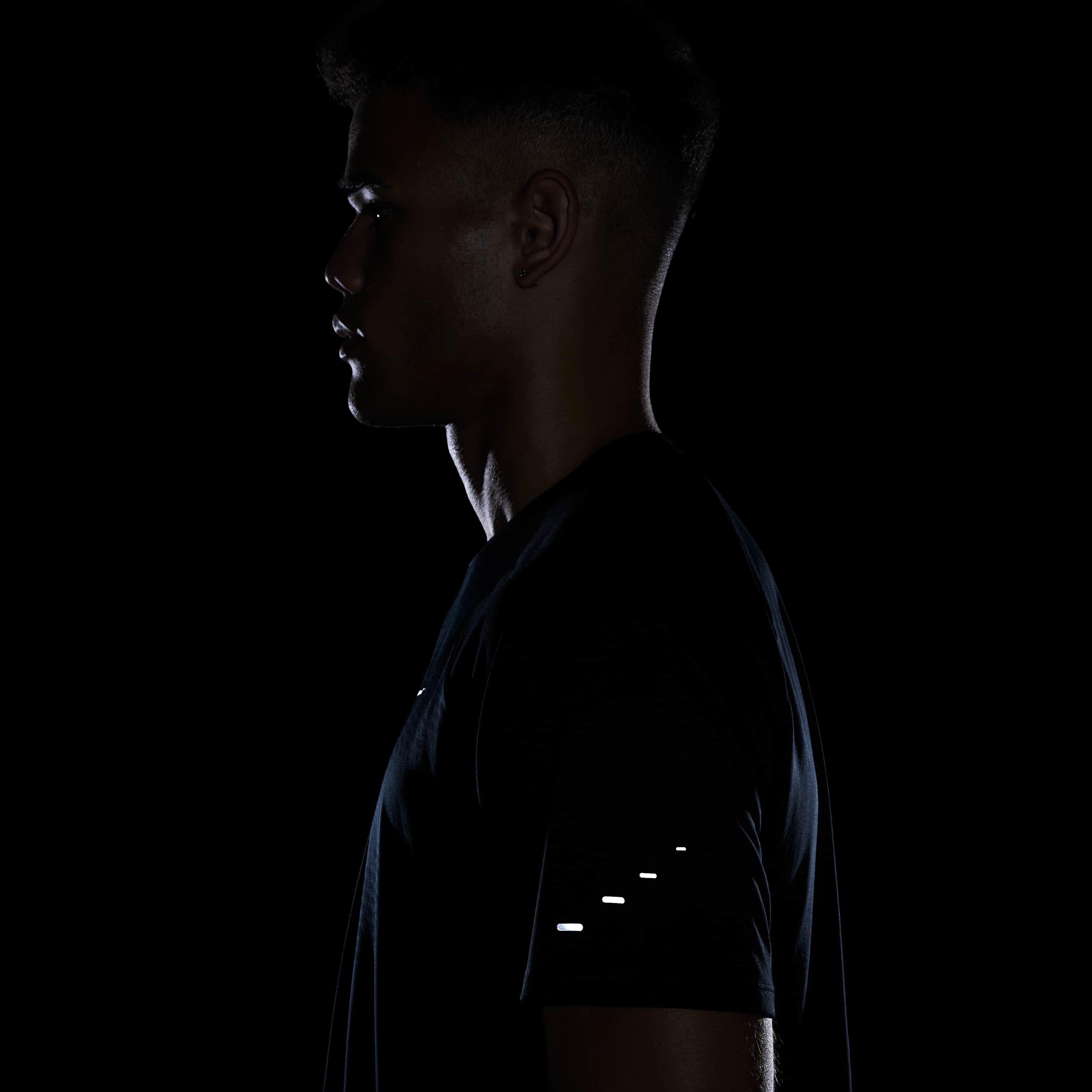 Nike Stride image number 7