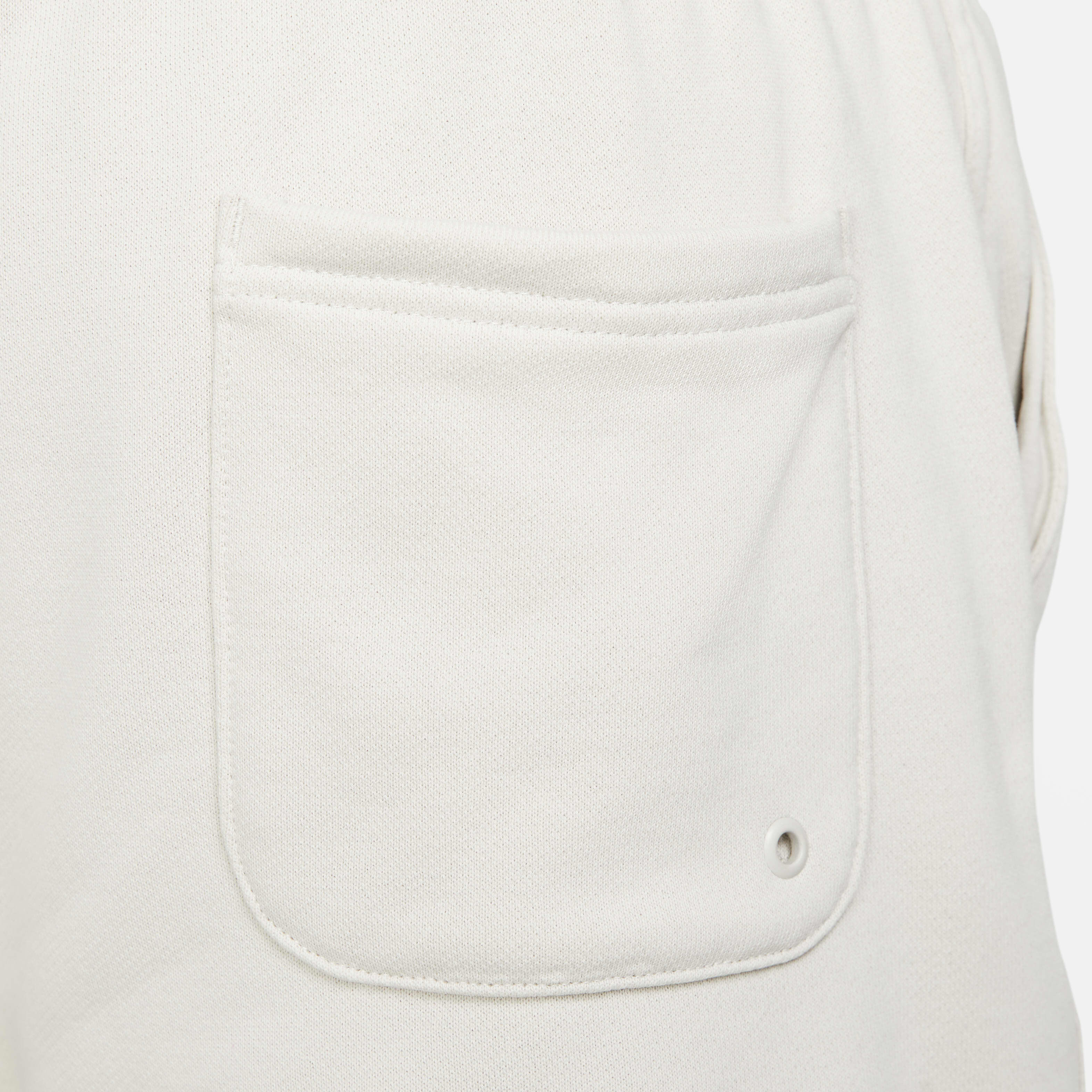 Nike Club Fleece image number 4