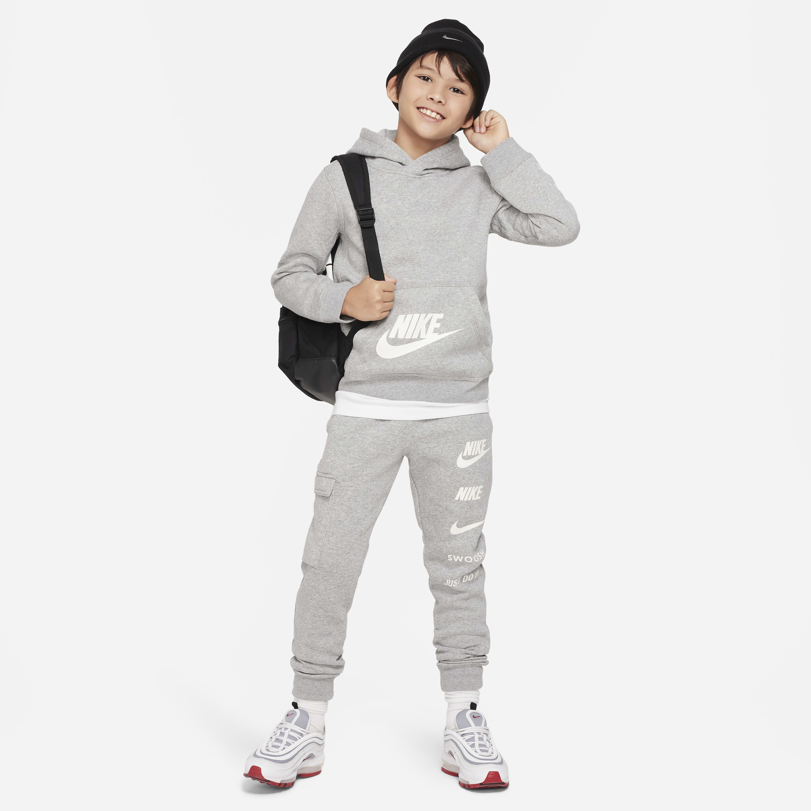 نايكي سبورتسوير ستاندرد ايشيو image number 4