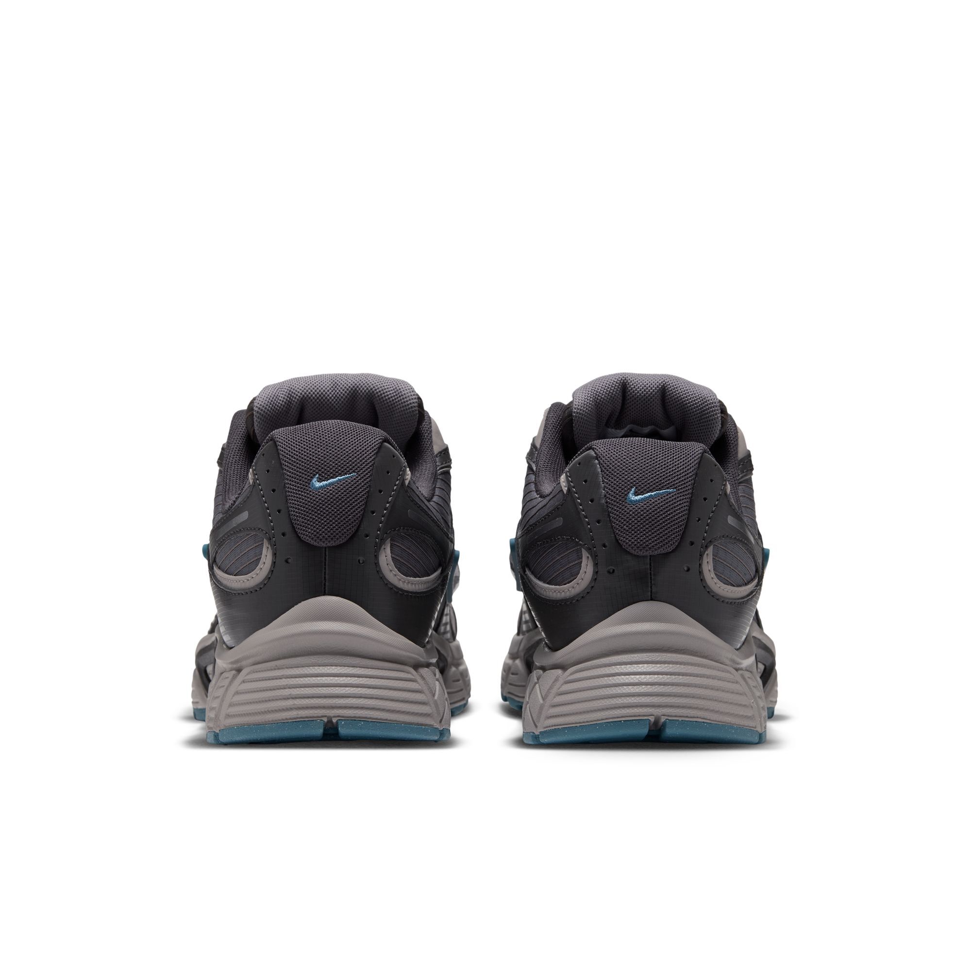 Nike V5 RNR Ripstop image number 1