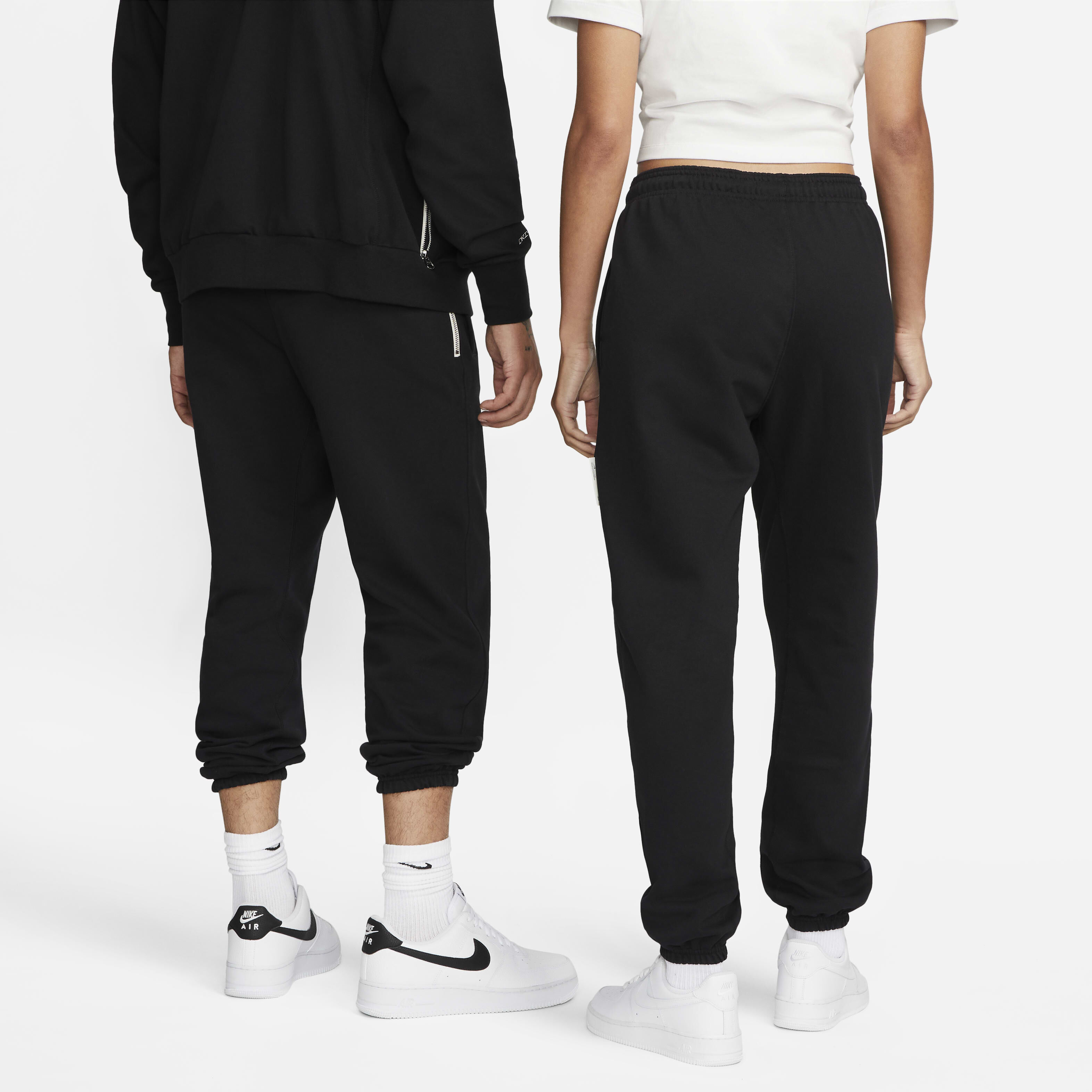 Nike basketball standard issue joggers shop