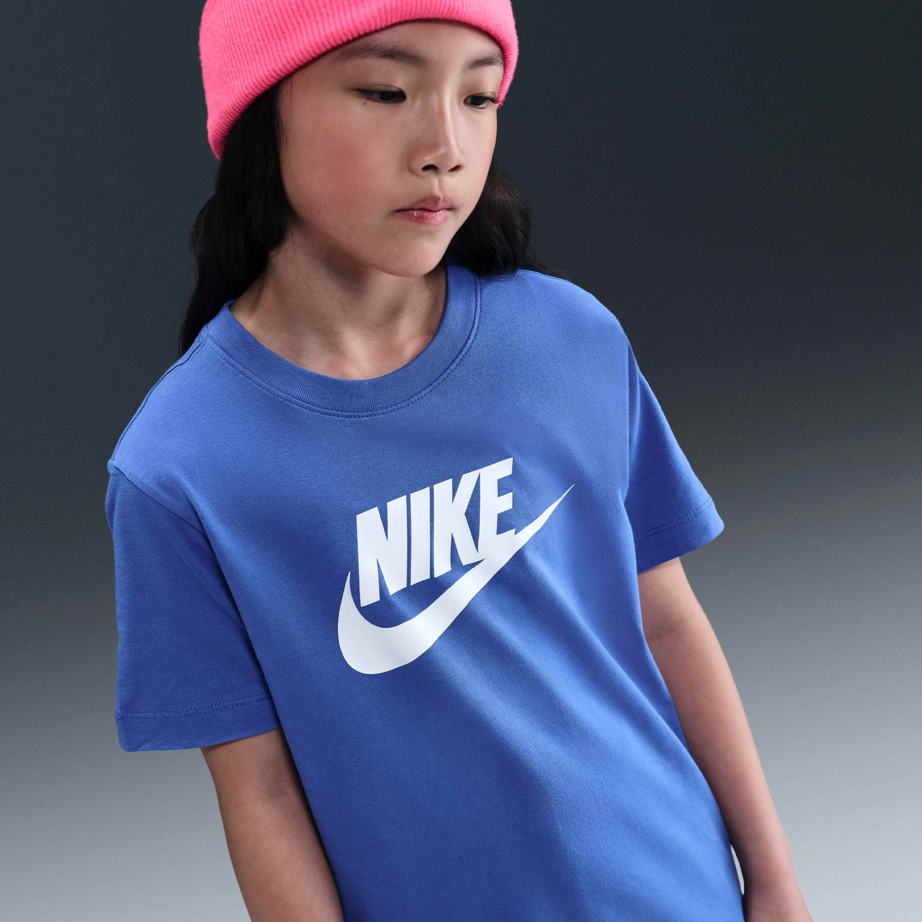 Nike Sportswear image number 0