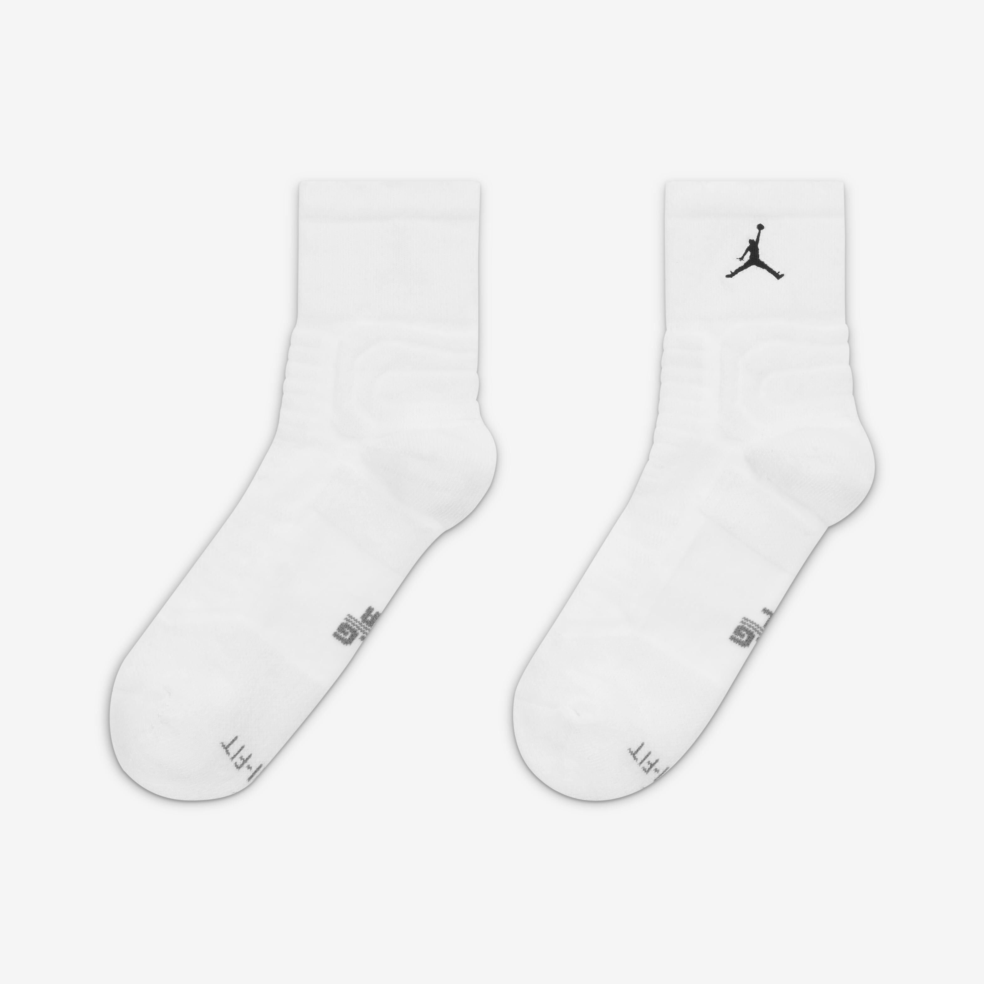 Jordan Ultimate Flight 2.0 Quarter image number 1