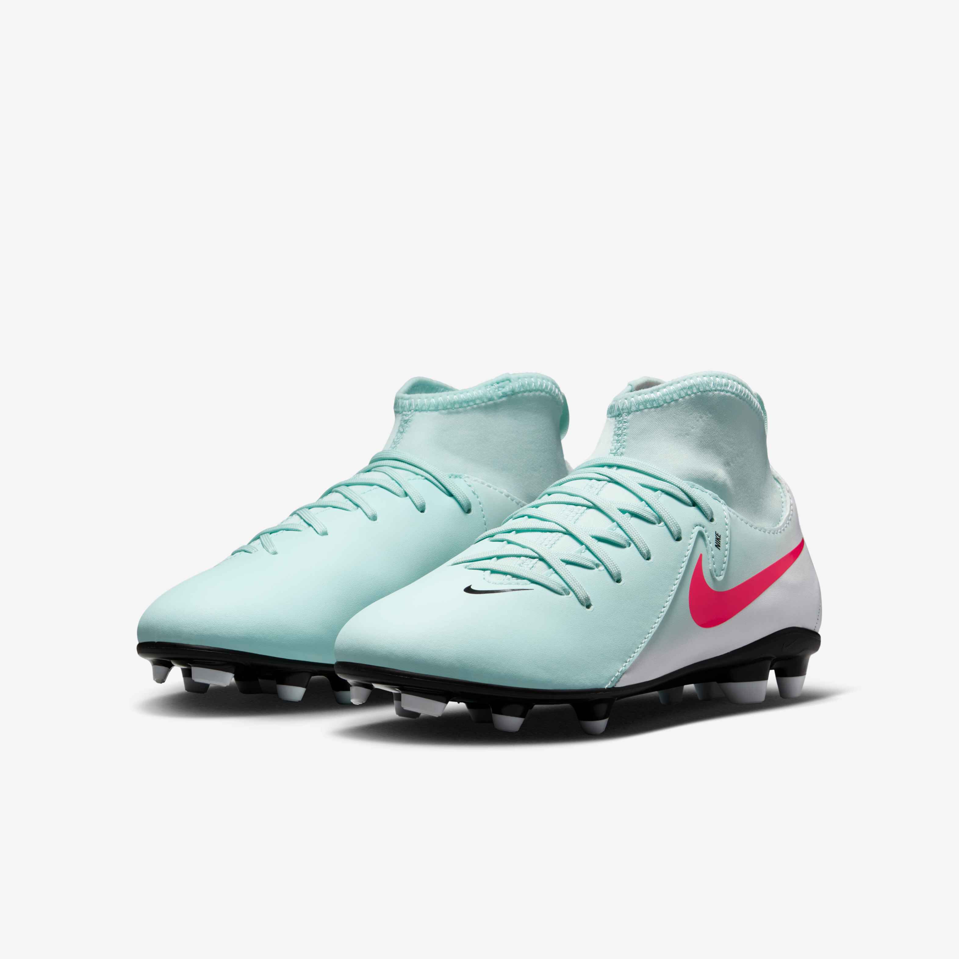 Nike Jr. Phantom Luna 2 Club image number 4