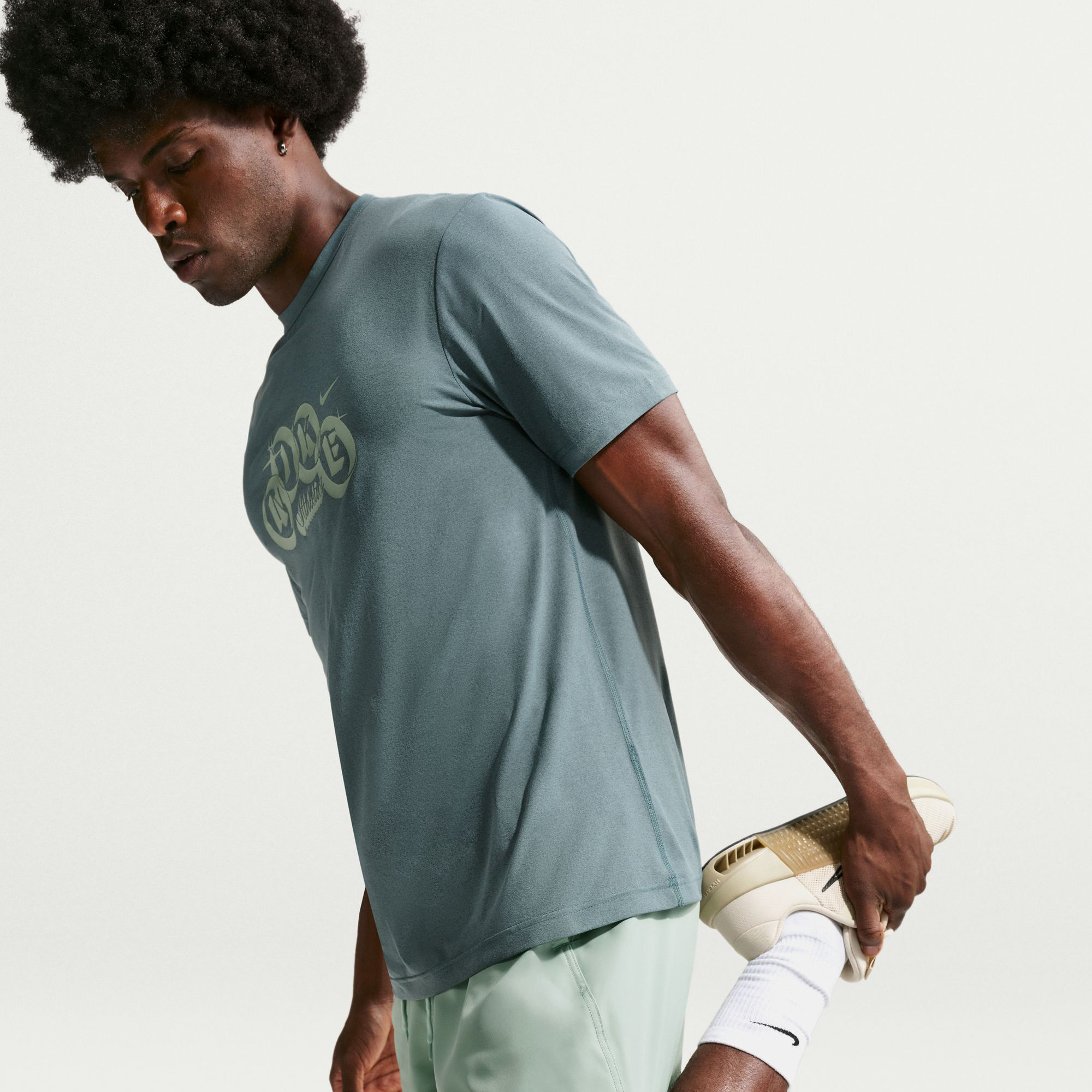 نايكي فورم image number 0