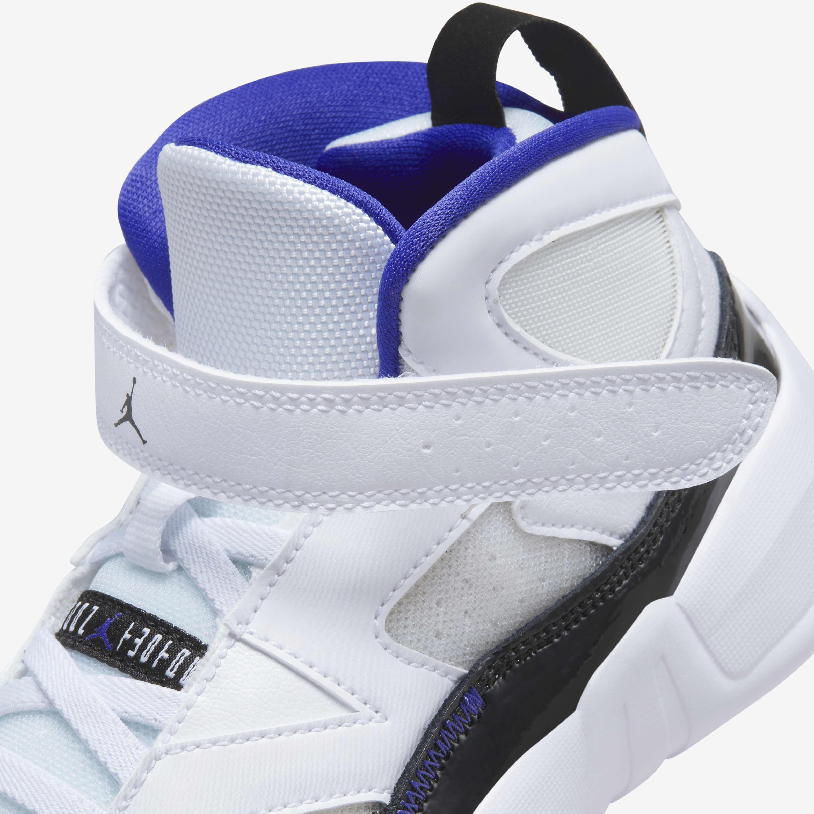 Jumpman Two Trey image number 8