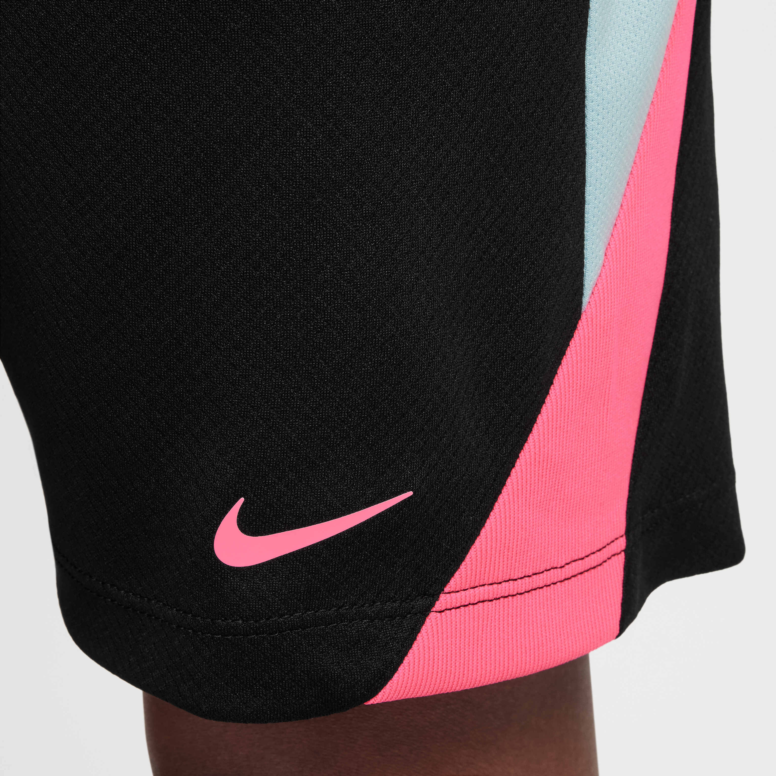 Nike Dri-FIT Strike image number 6