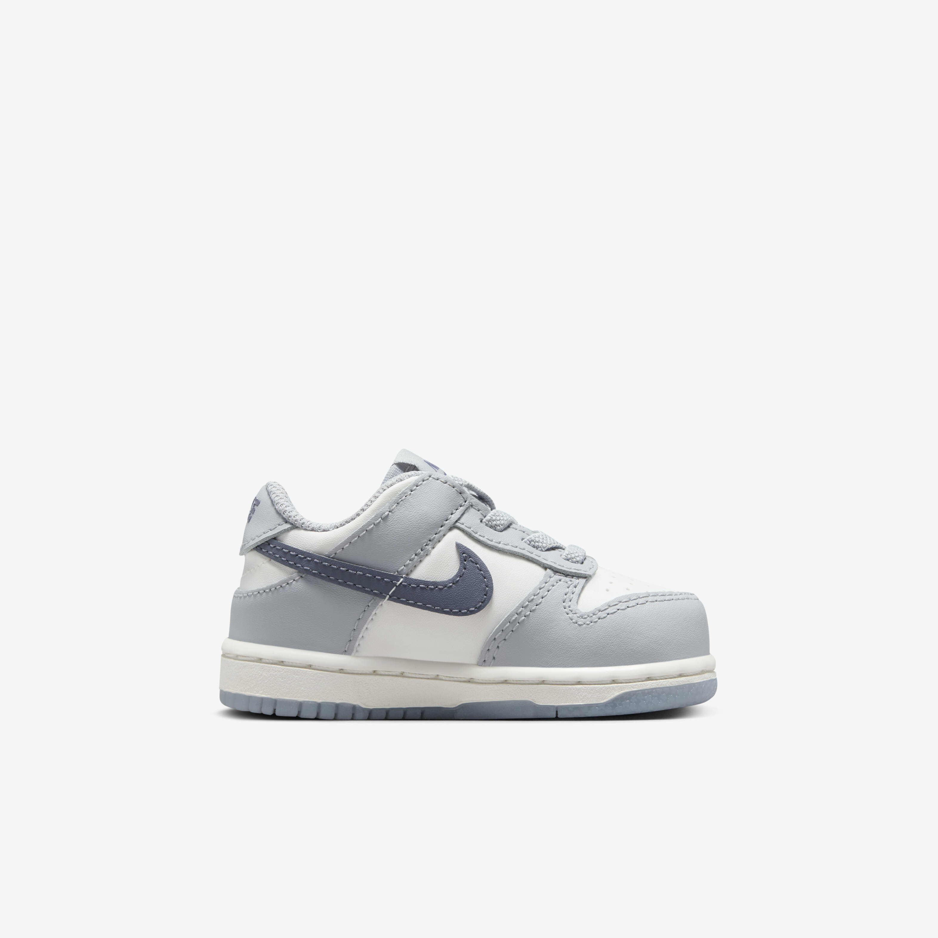 Nike Dunk Low image number 2