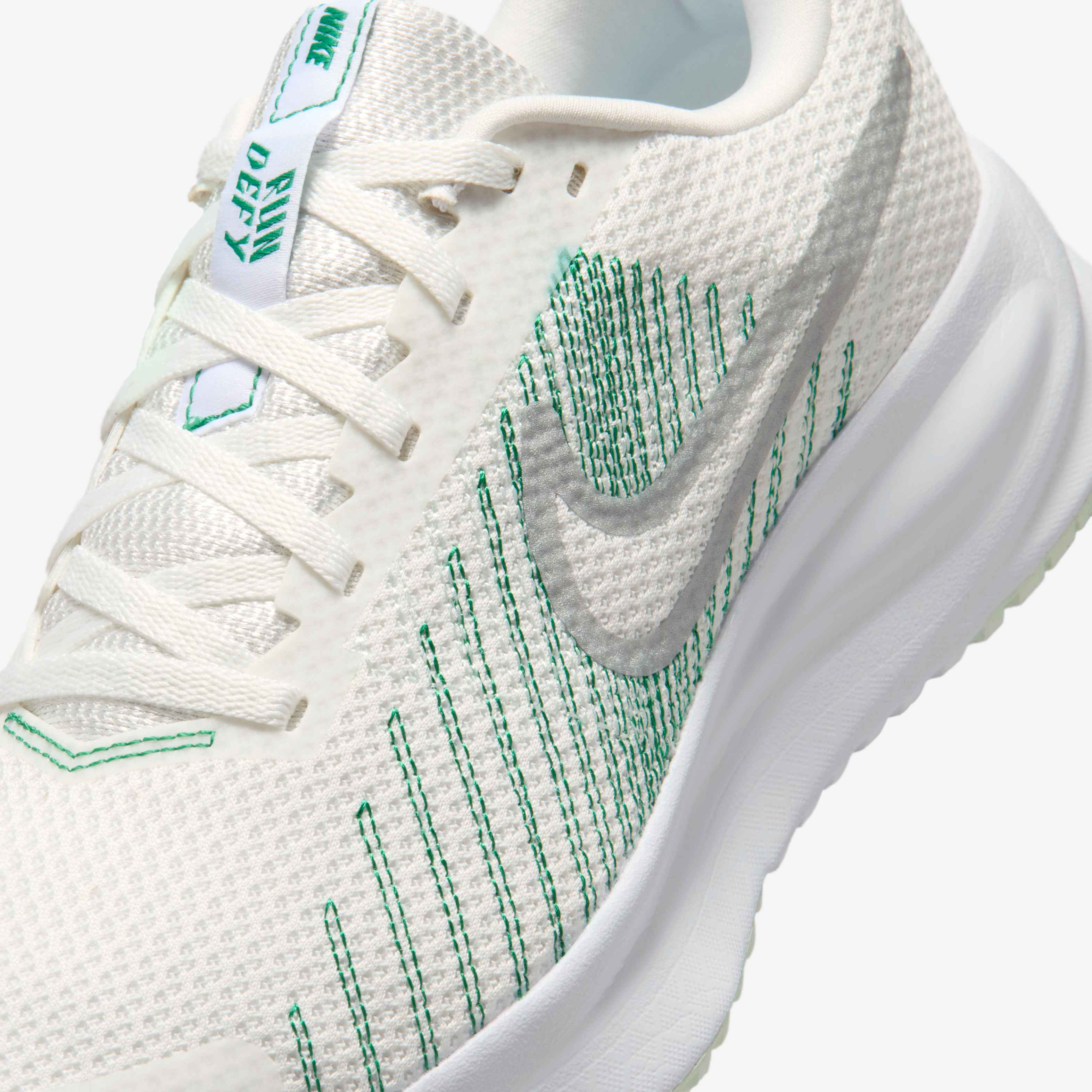 Nike Run Defy image number 6