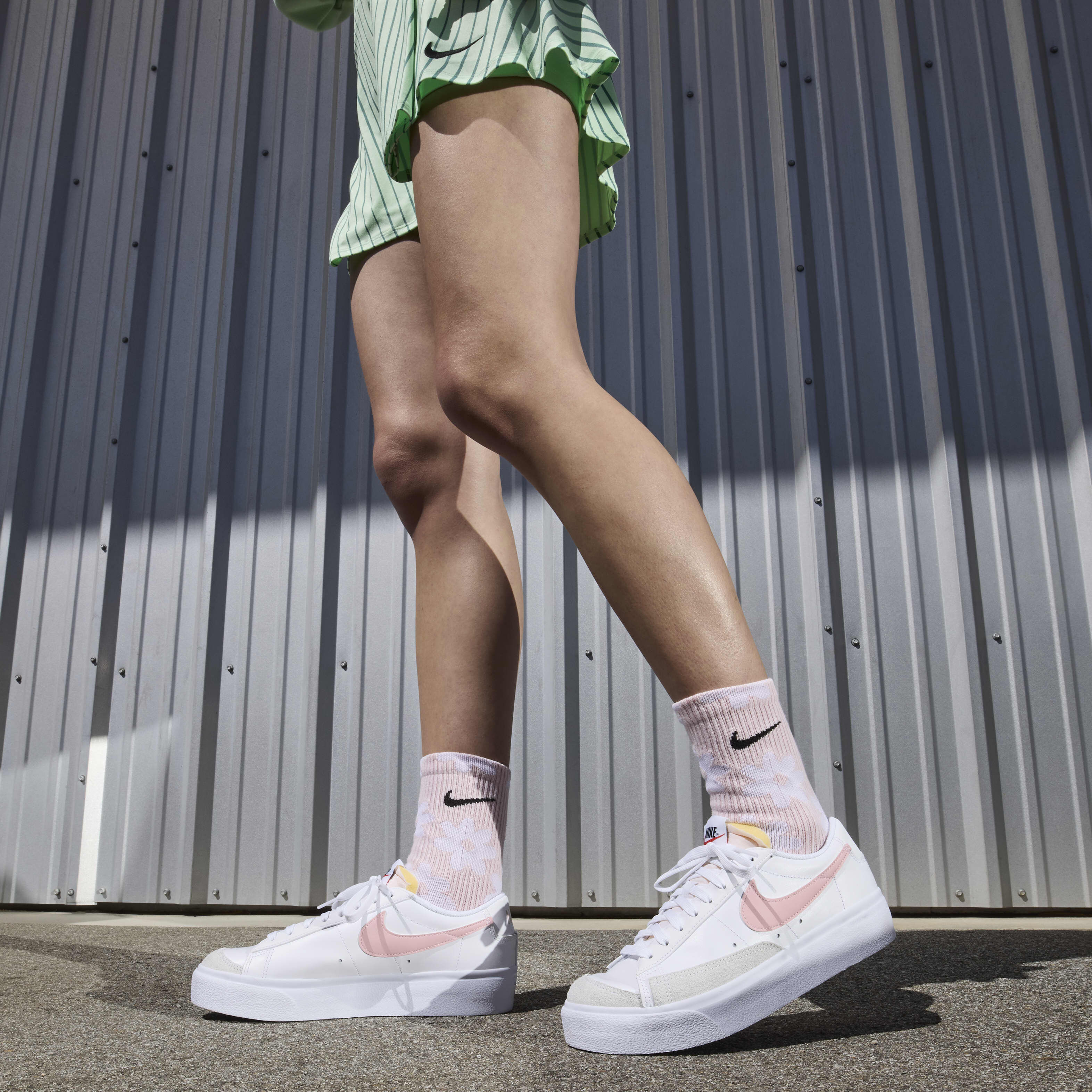 Nike blazer low shoes online