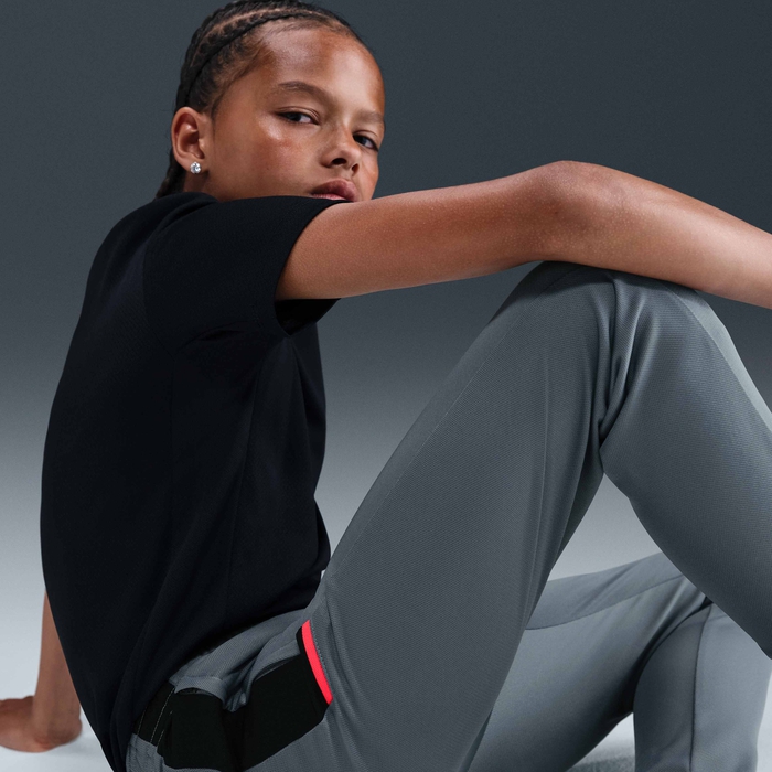 نايكي أكاديمي image number 4 نايكي أكاديمي image number 4