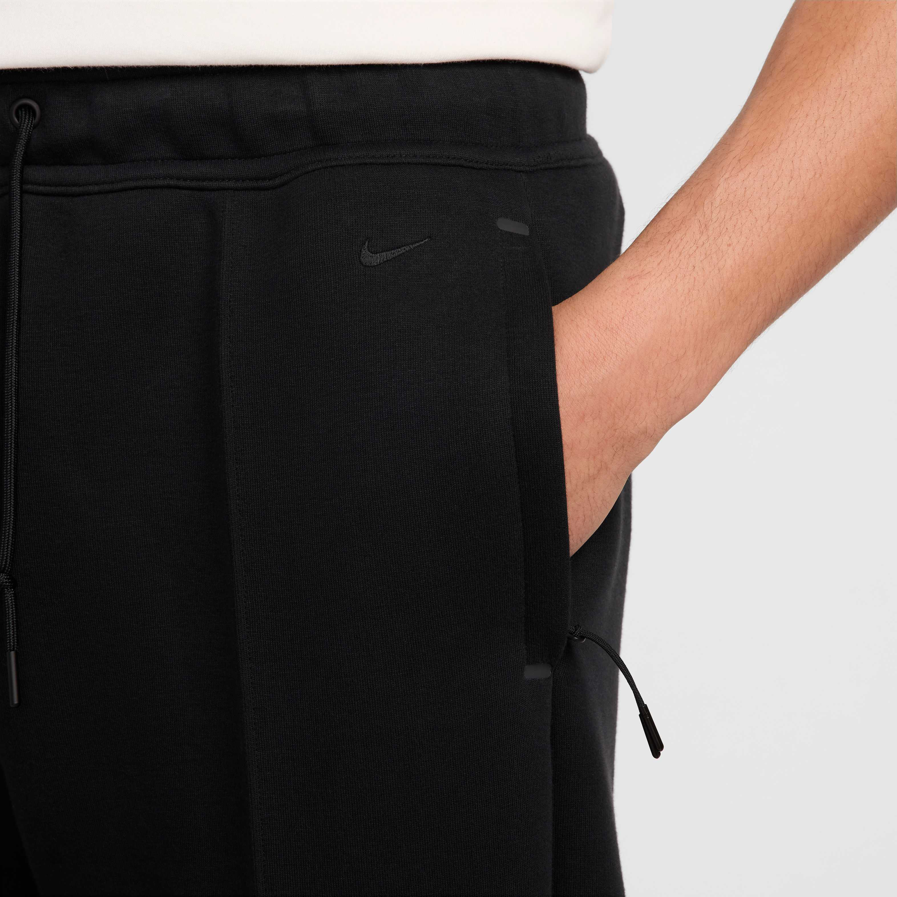 Nike Tech image number 3