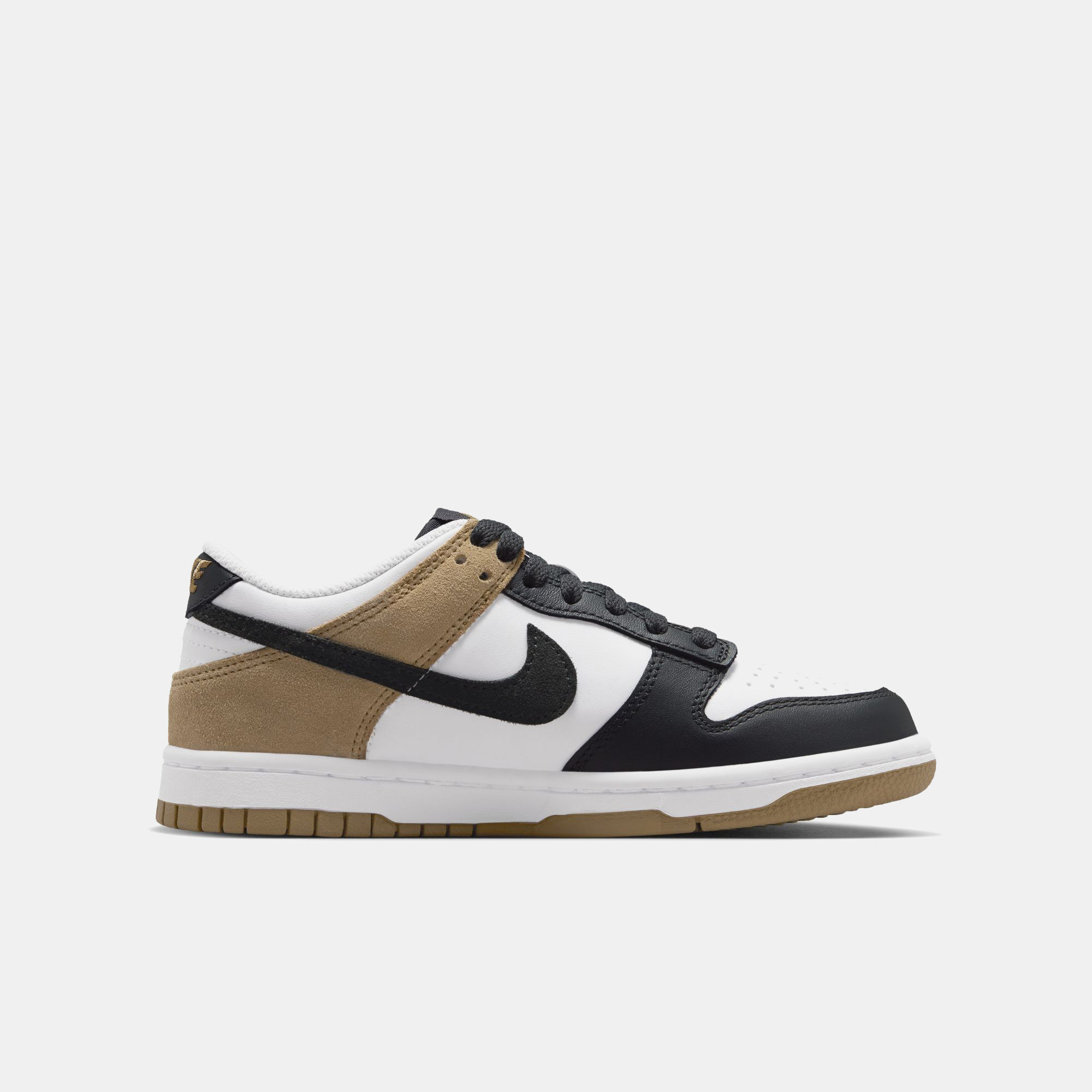 Nike Dunk Low Essential+ image number 6