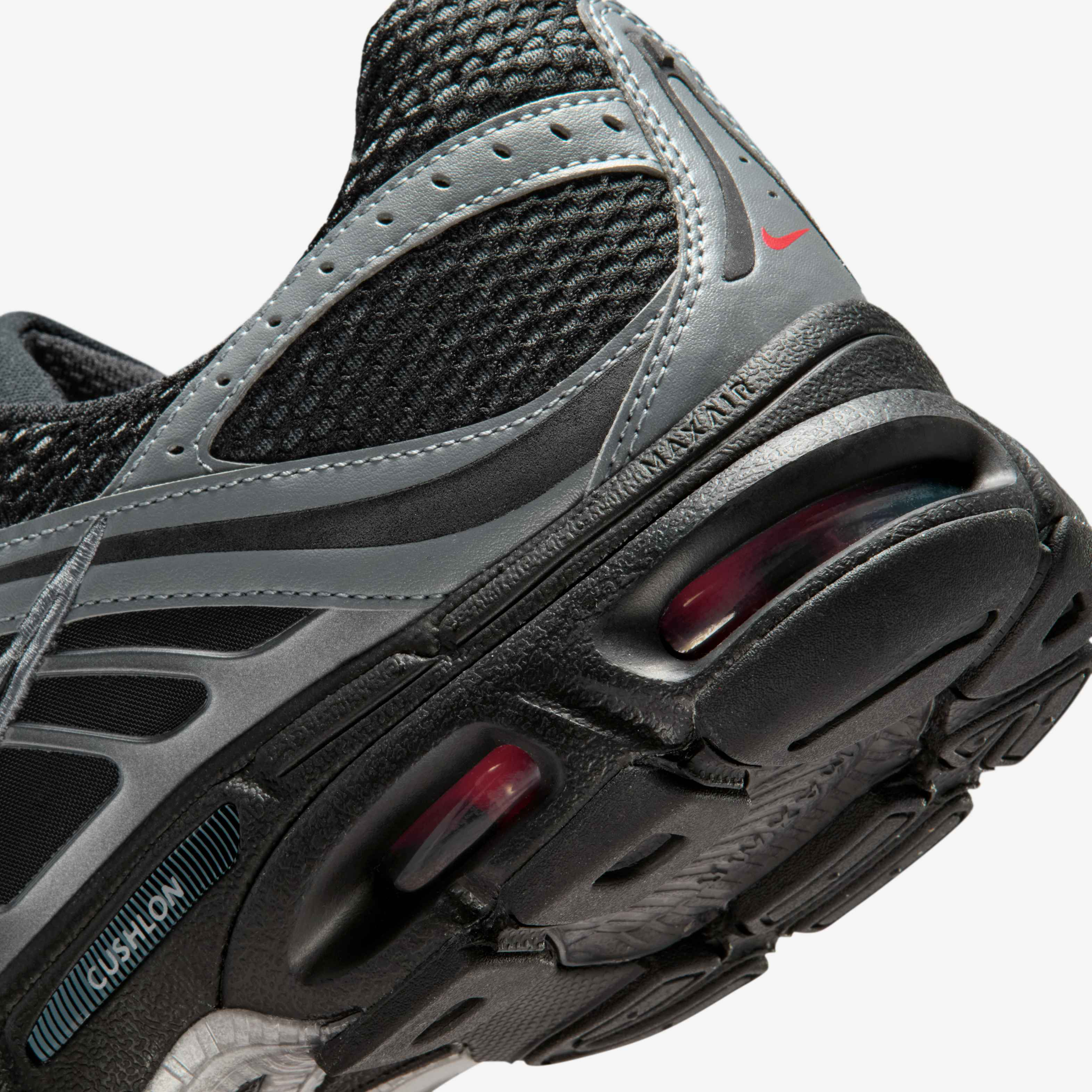 Nike Air Max Moto 2K image number 7