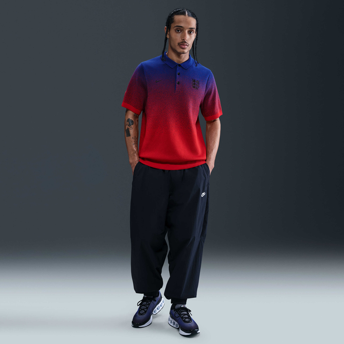 England Club image number 3 England Club image number 3