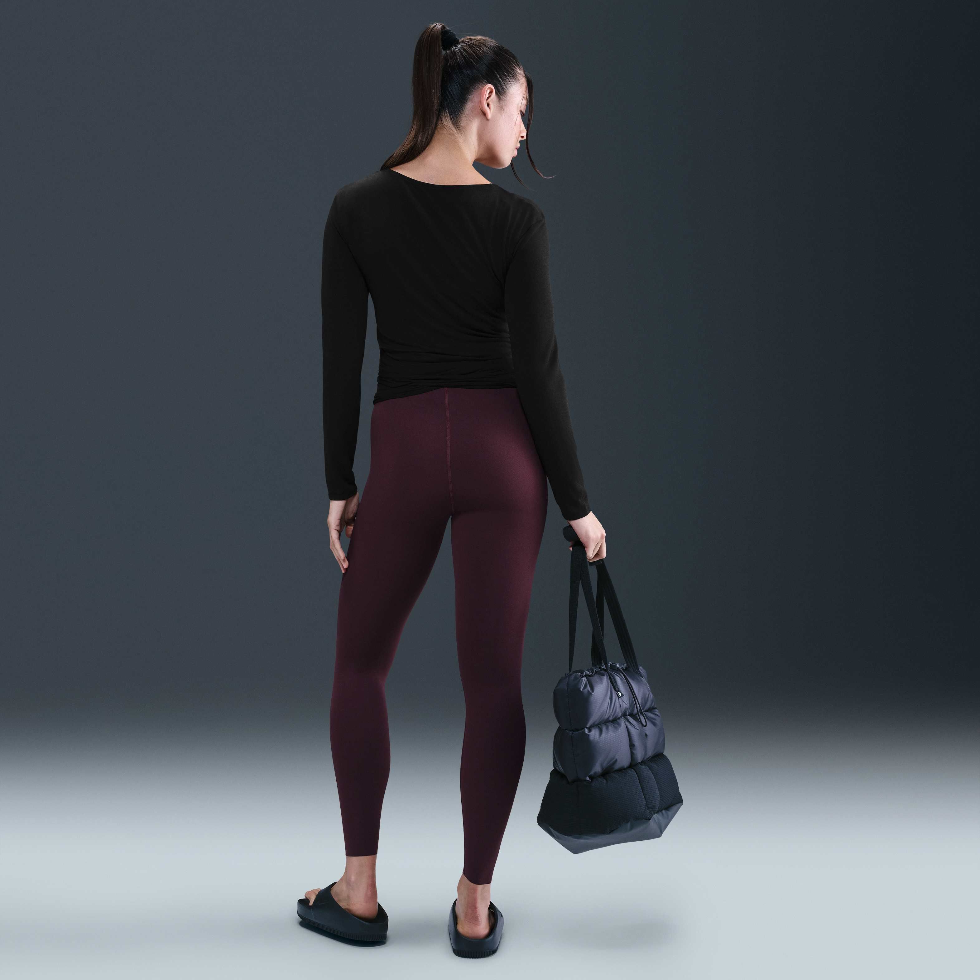 Nike One Relaxed image number 4