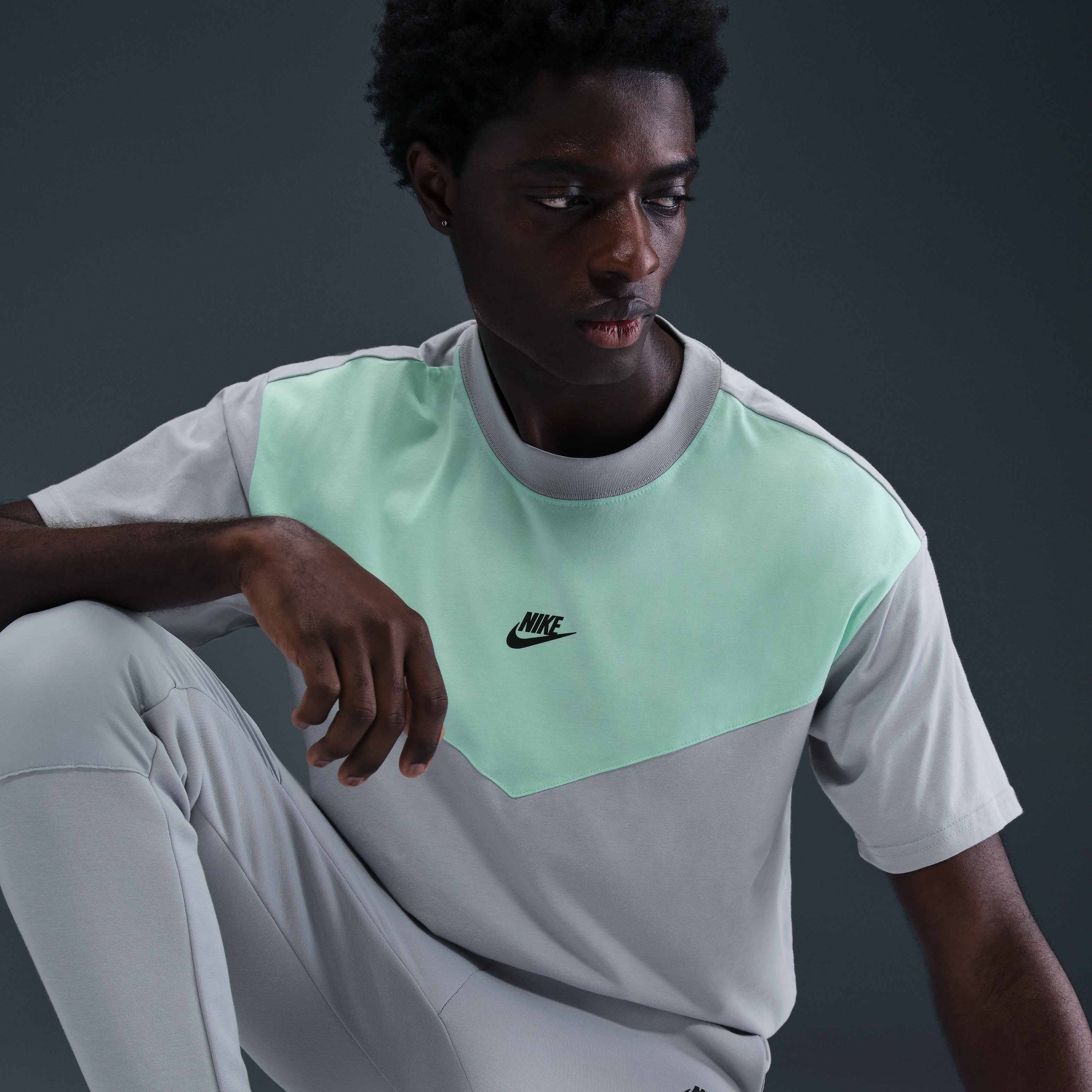 Nike Sportswear image number 2