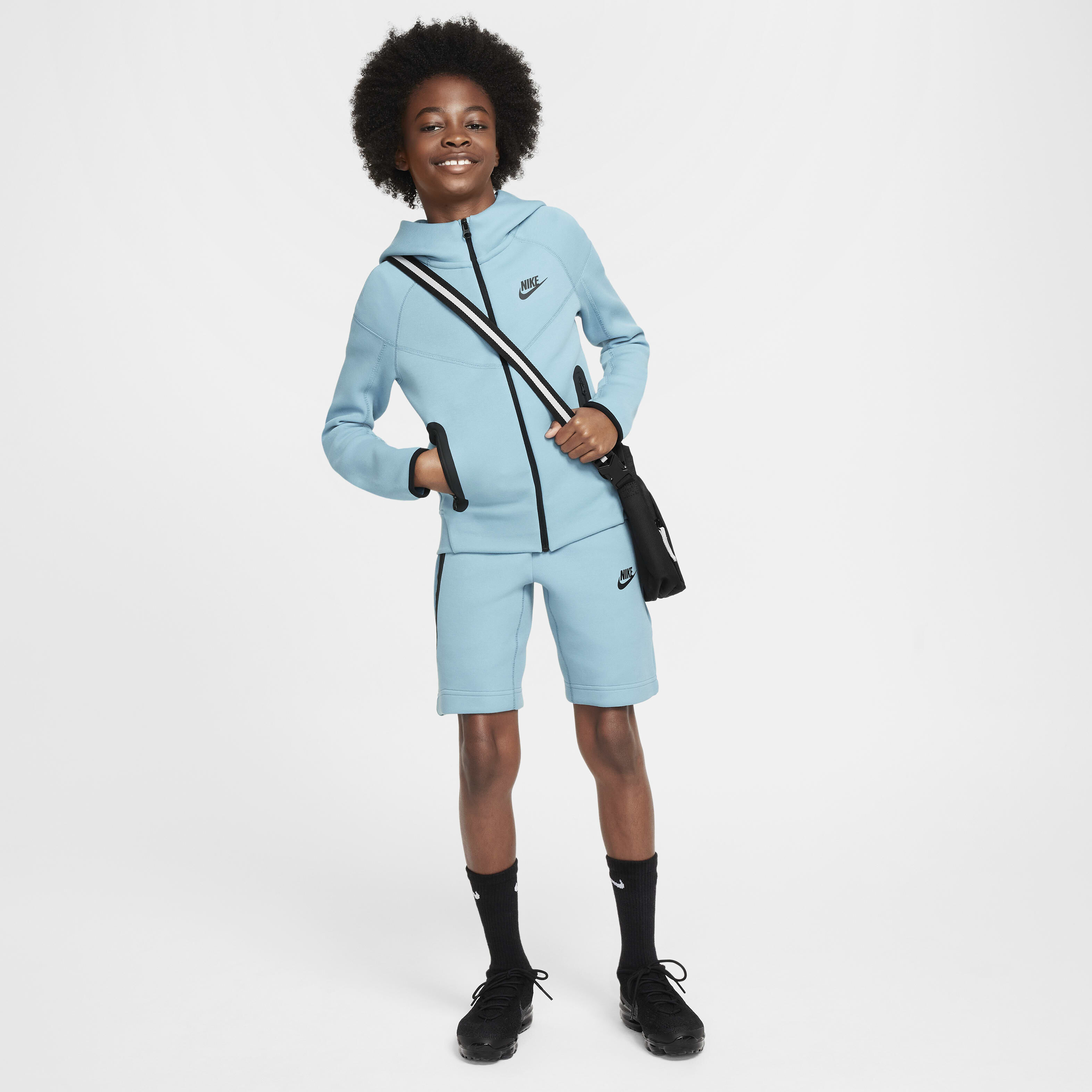 نايكي سبورتسوير تك فليس image number 5