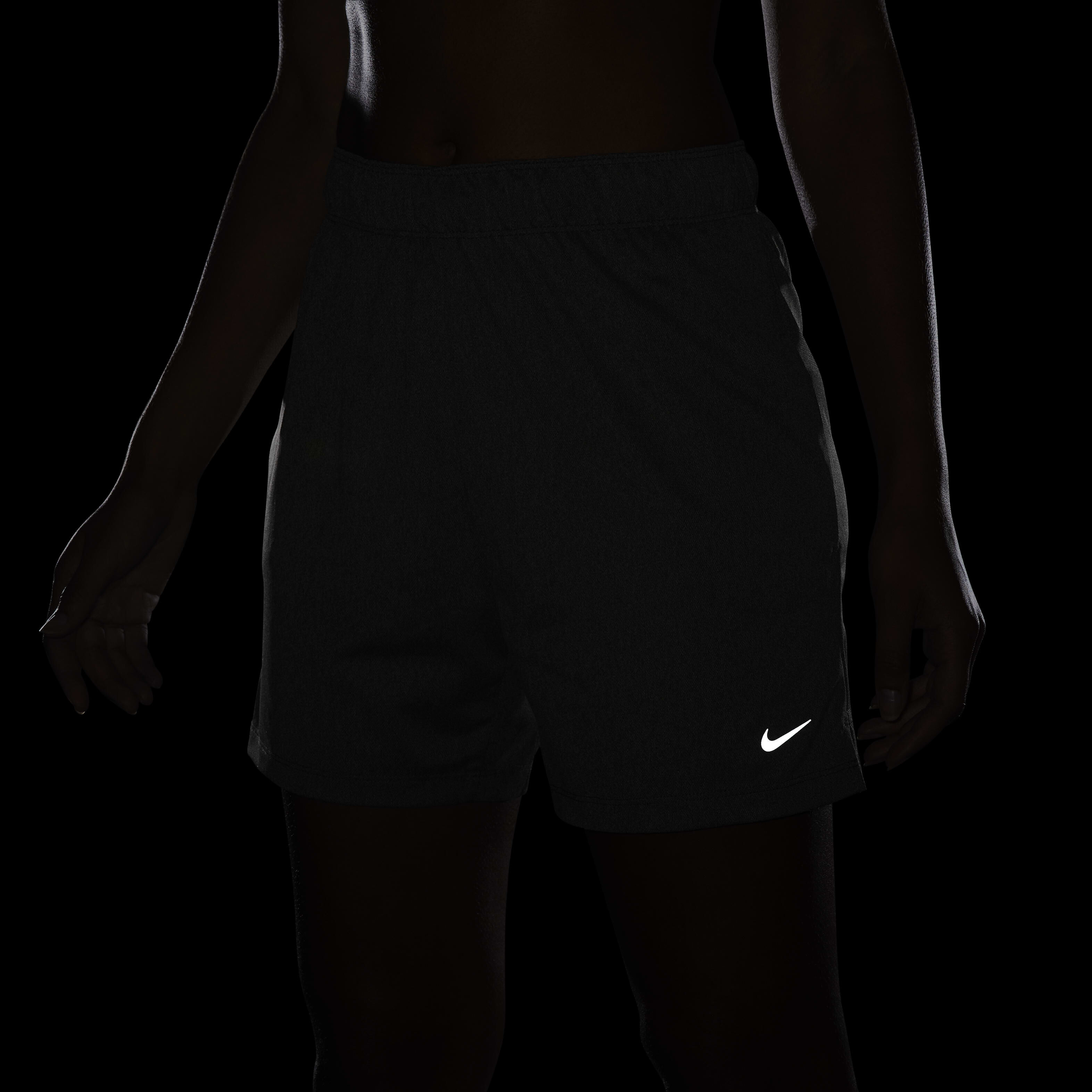 نايكي اتاك image number 6