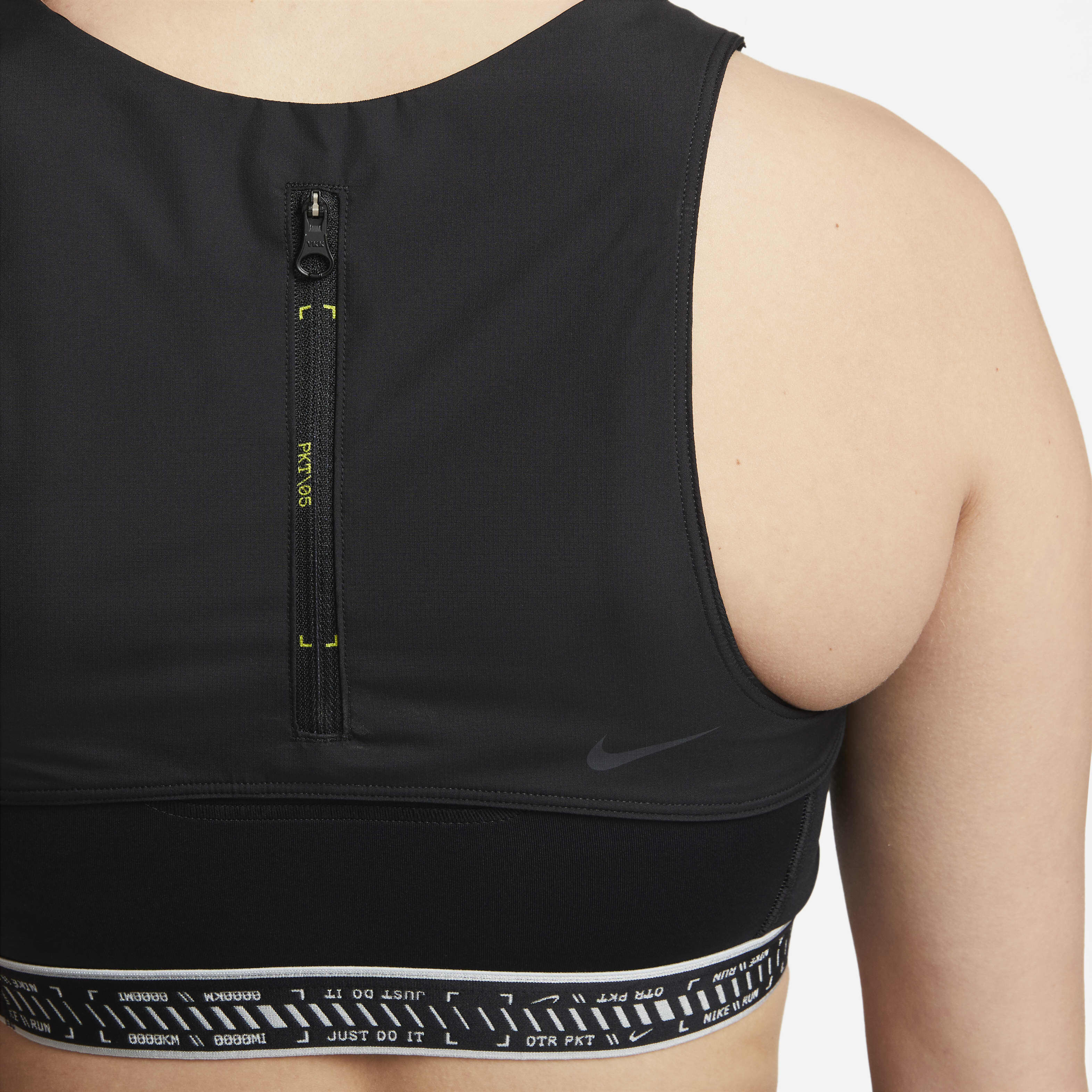 نايكي سووش اون ذا رن image number 2