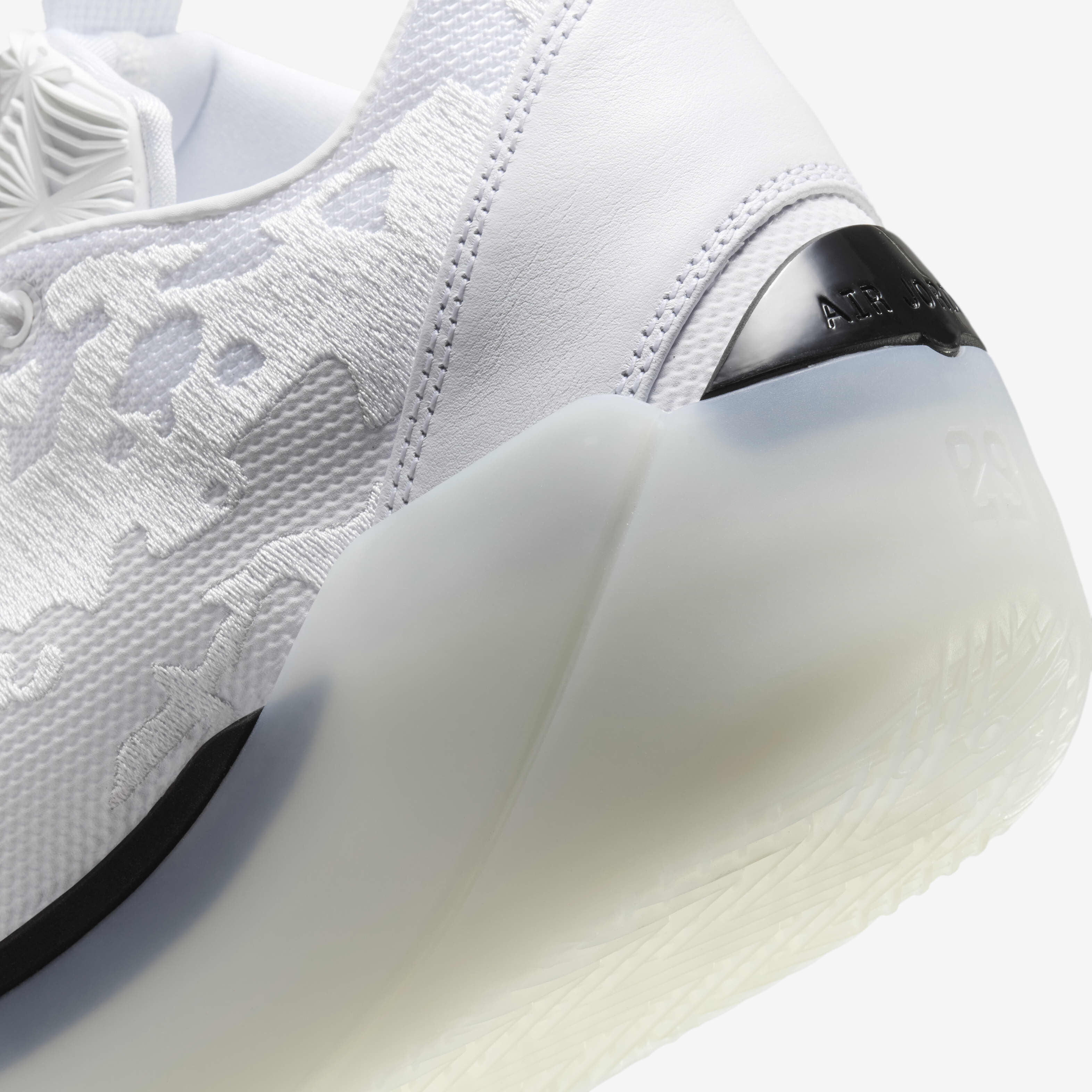 Air Jordan XXXIX 'University' image number 7