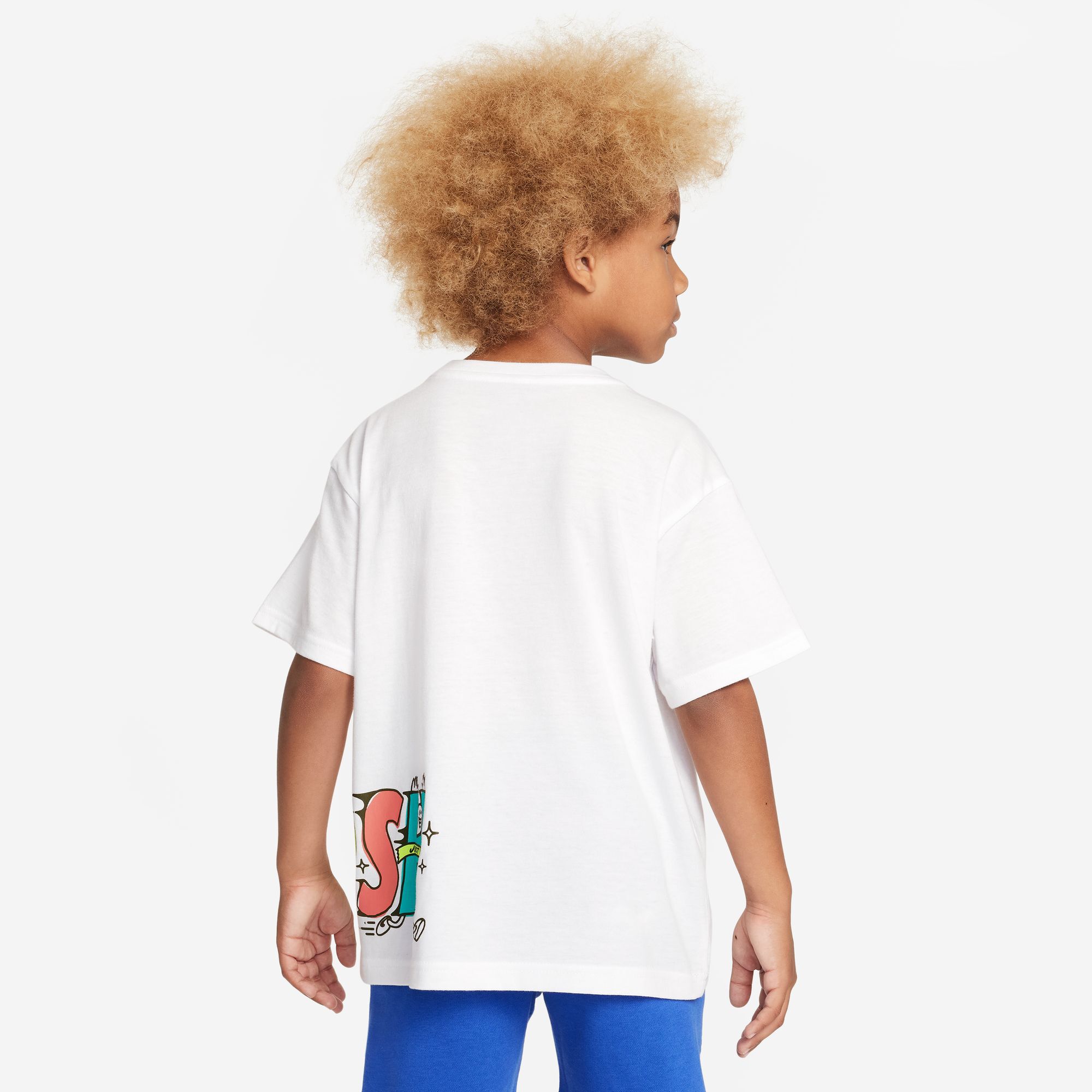 Nike Sportswear 'Art of Play' Relaxed Graphic Tee image number 3