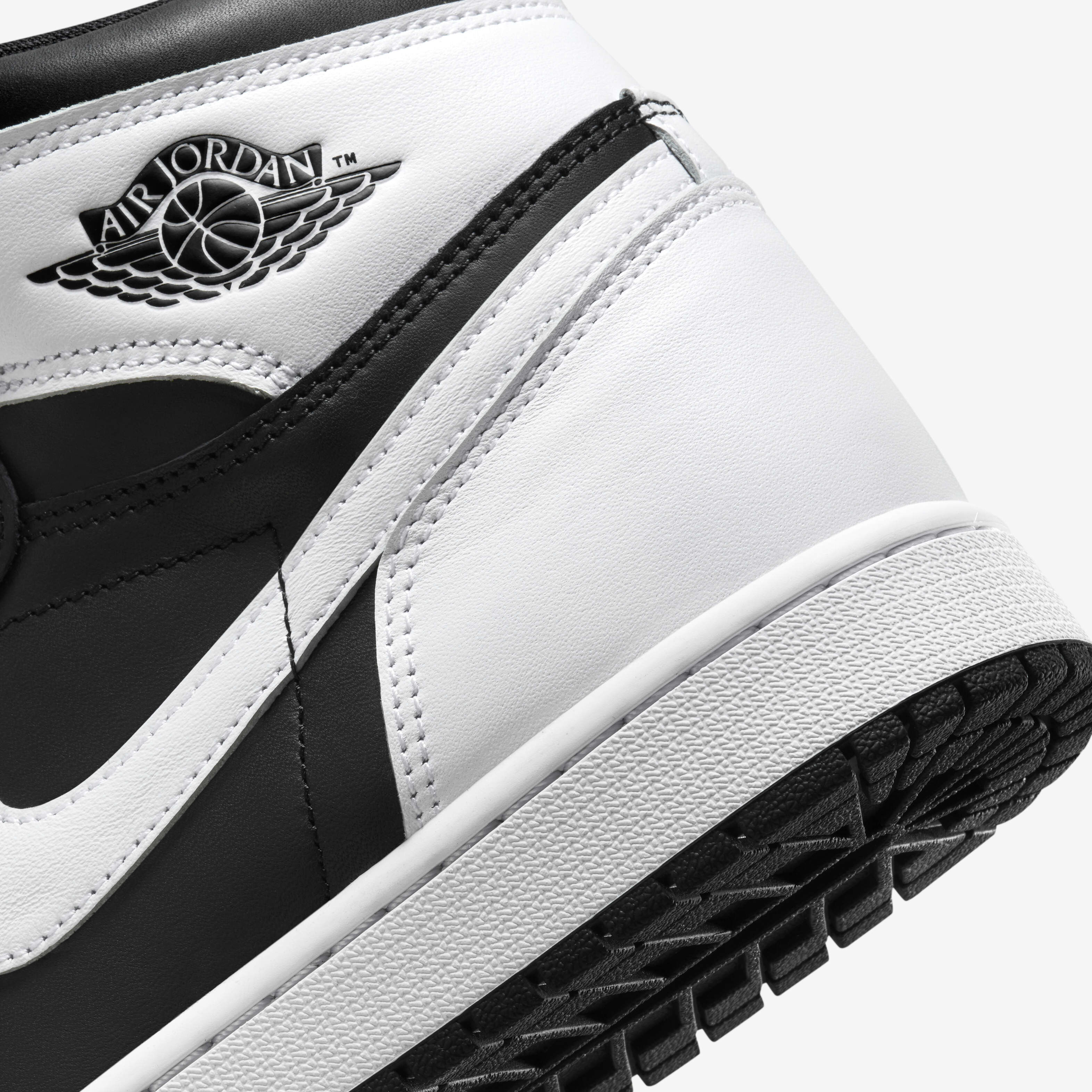 All white retro 1 new arrivals