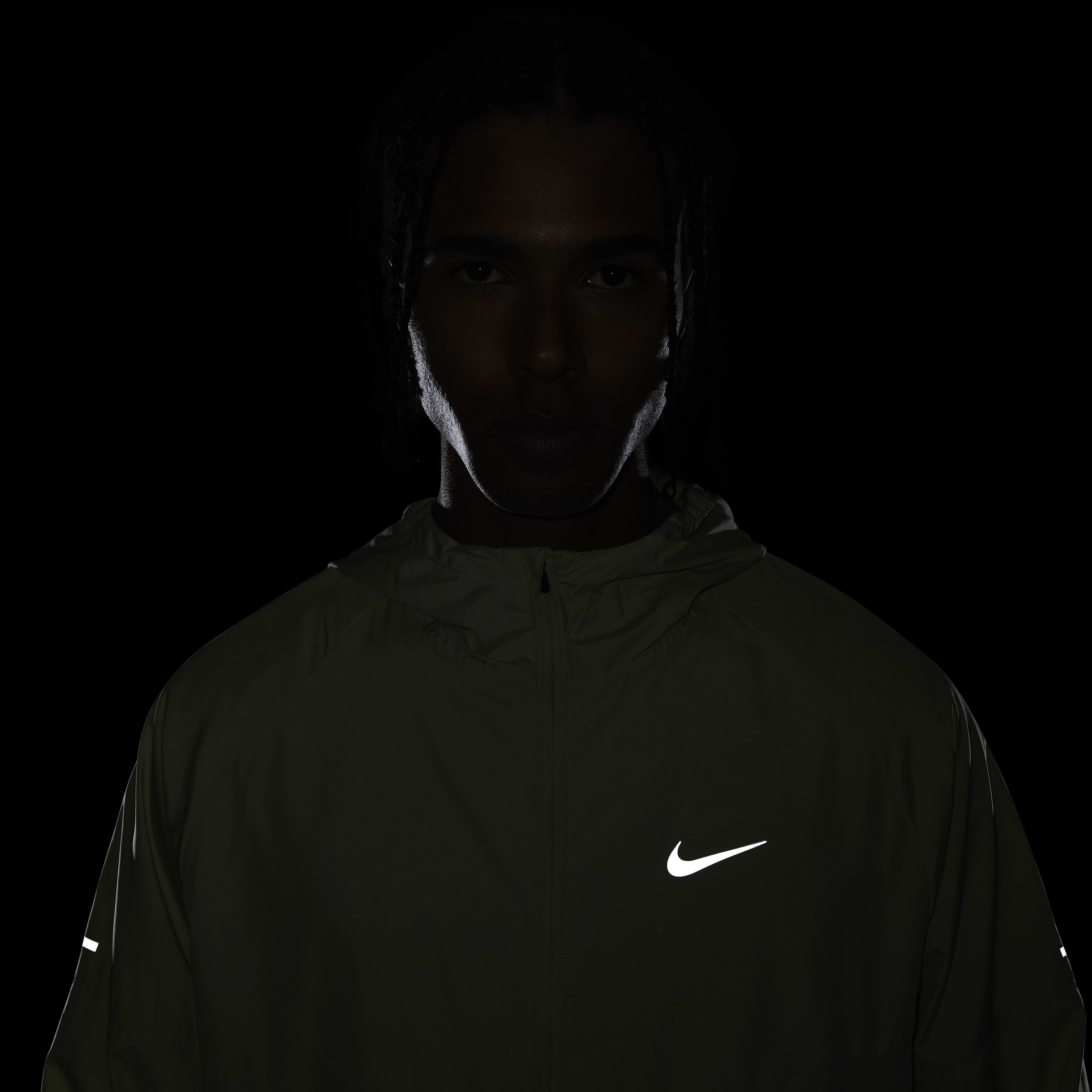 Nike Miler image number 7