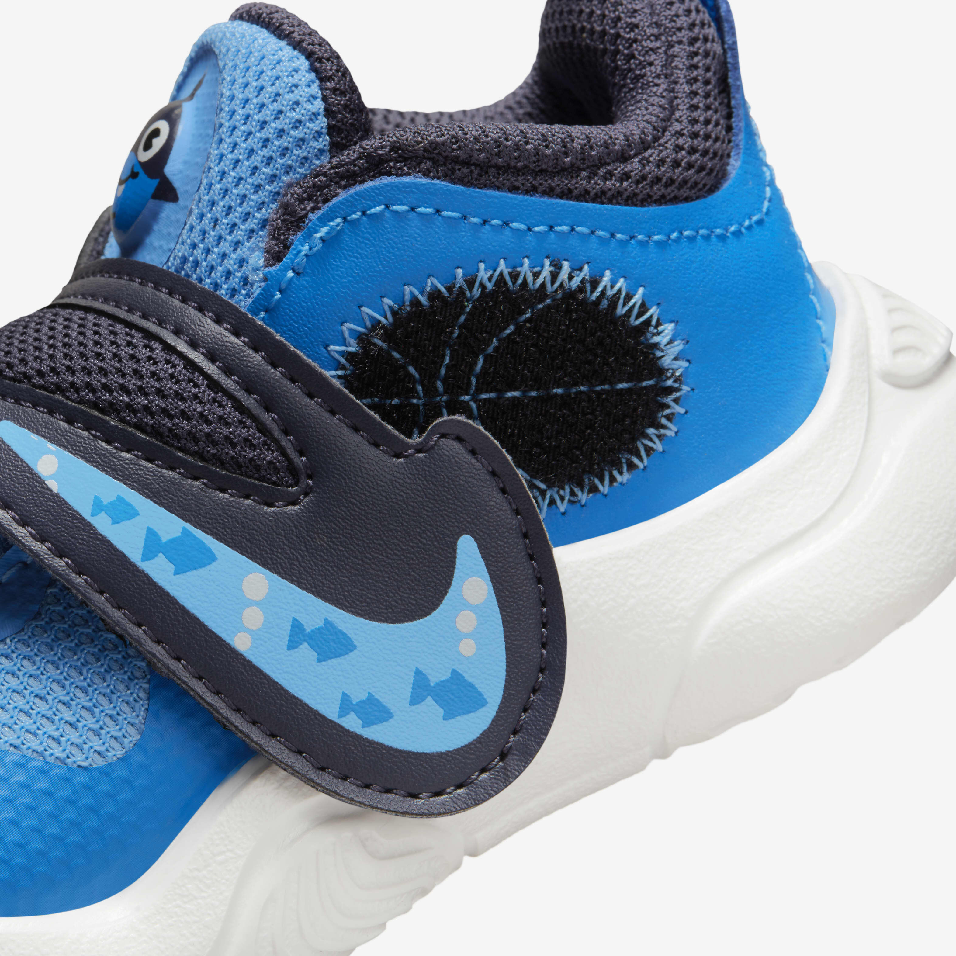 Nike Team Hustle D 11 Lil image number 8